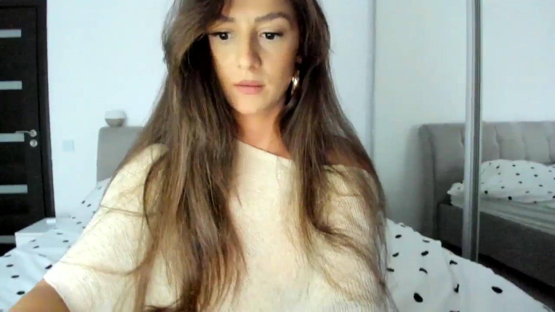 Gallery image thumbnail from Eve___'s myfreecams stream on, 10/07/2023, 15:48 image 17 of 20