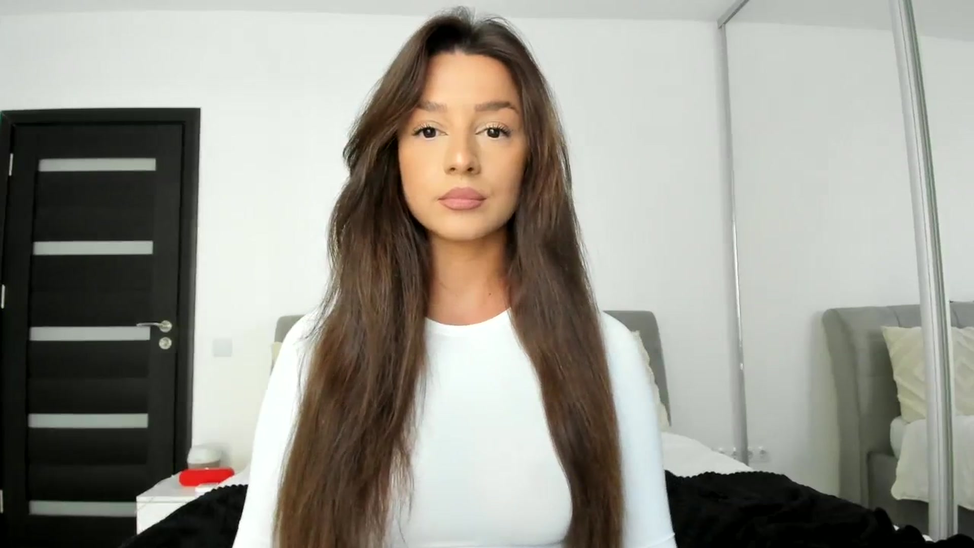 Gallery image thumbnail from Eve___'s myfreecams stream on, 10/25/2023, 12:39 image 18 of 20