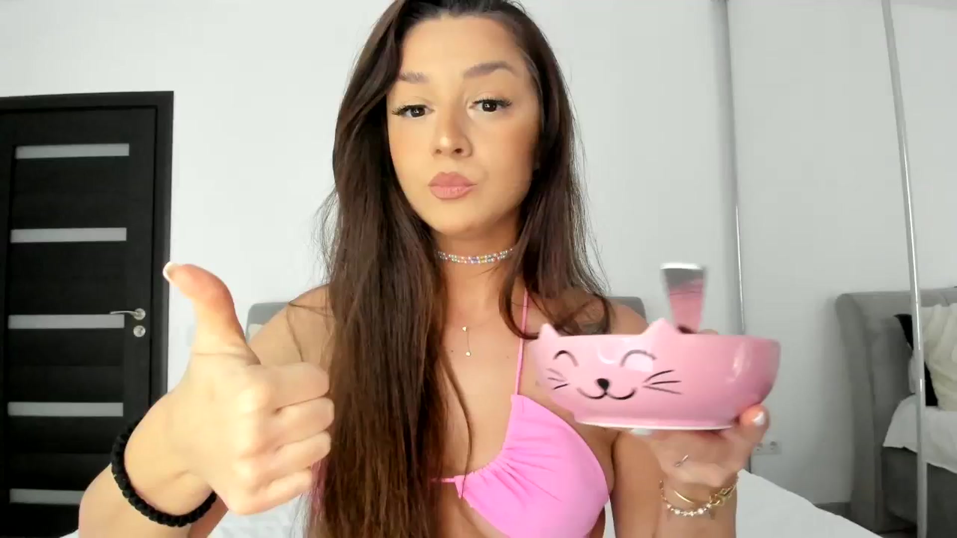 Gallery image thumbnail from Eve___'s myfreecams stream on, 11/12/2023, 14:46 image 11 of 20