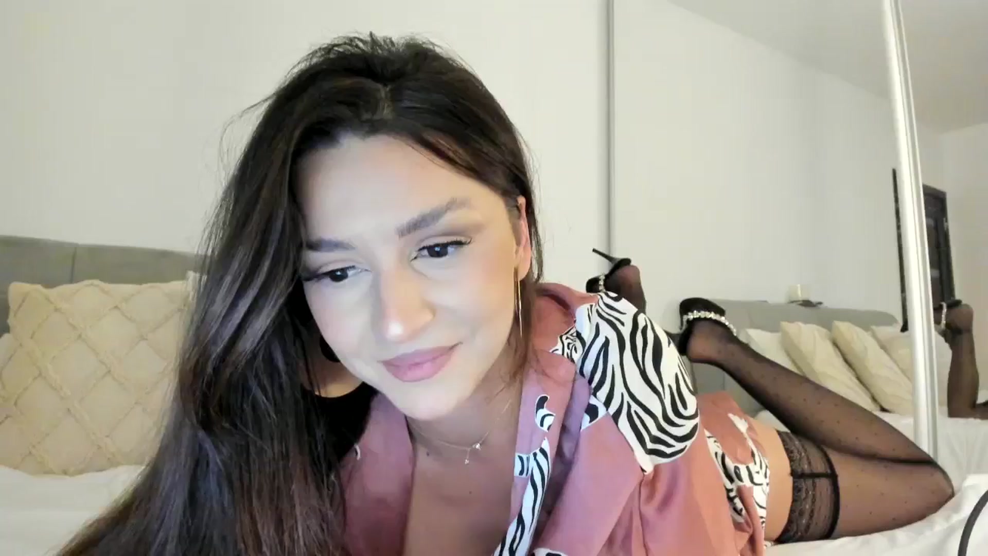 Gallery image thumbnail from Eve___'s myfreecams stream on, 11/17/2023, 15:23 image 6 of 20