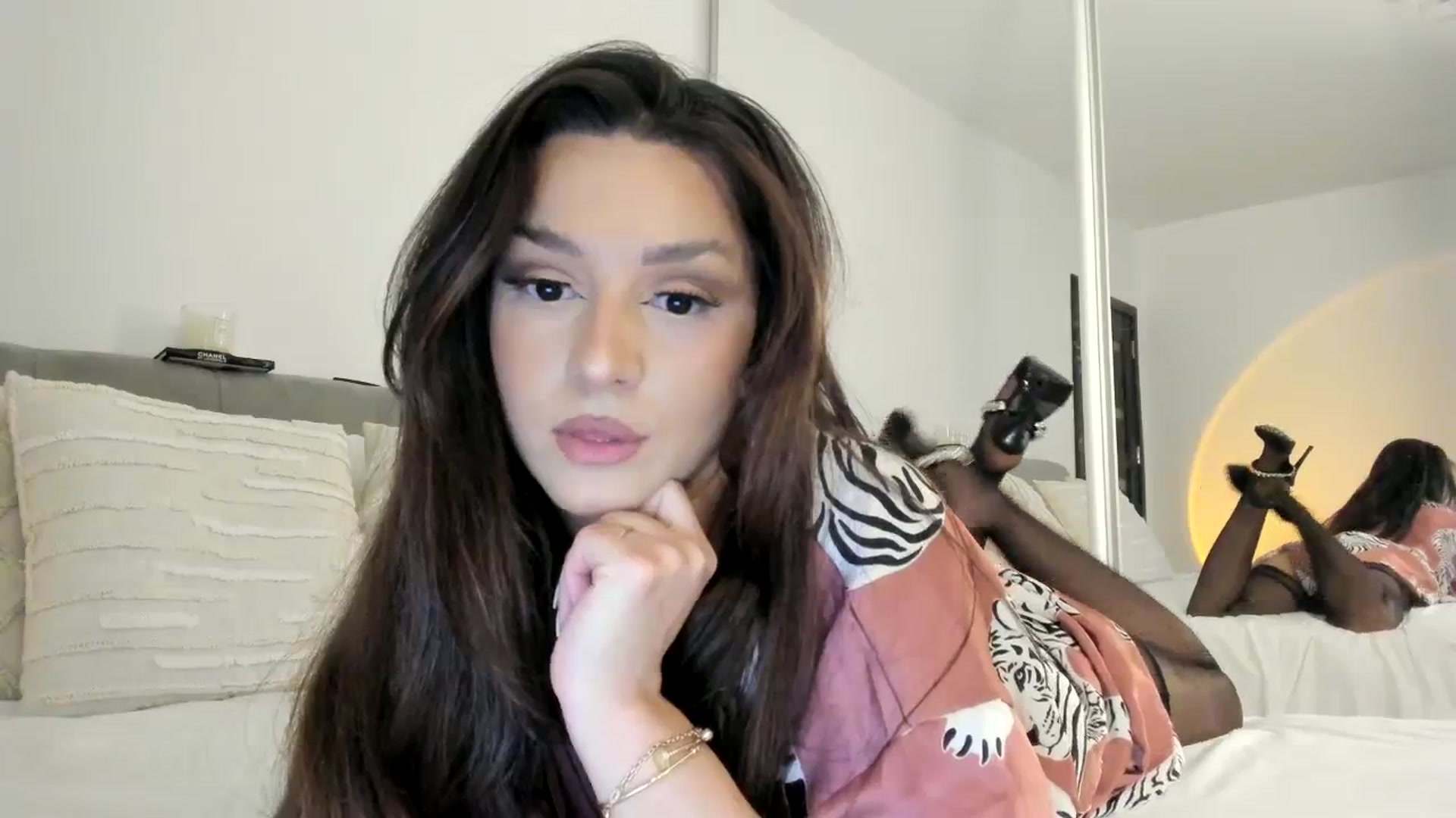 Gallery image thumbnail from Eve___'s myfreecams stream on, 11/17/2023, 15:23 image 2 of 20