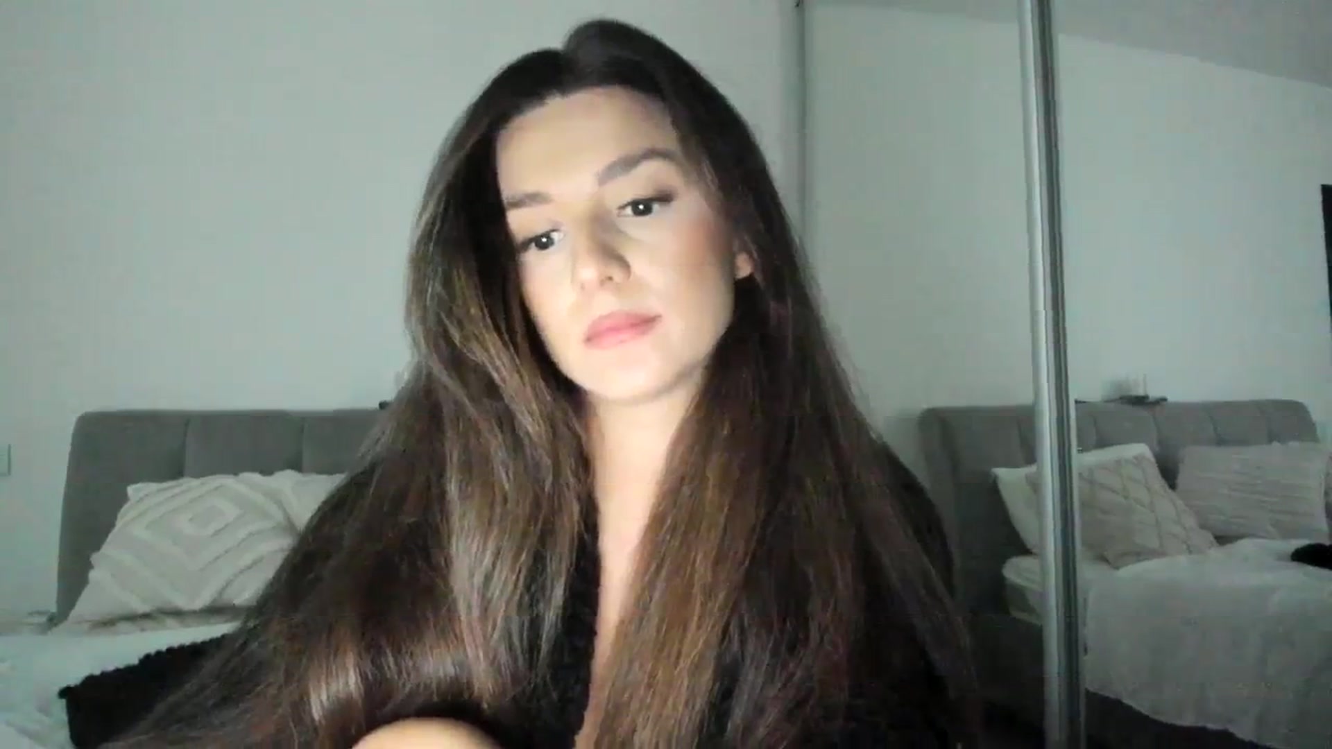 Gallery image thumbnail from Eve___'s myfreecams stream on, 11/19/2023, 17:47 image 12 of 20