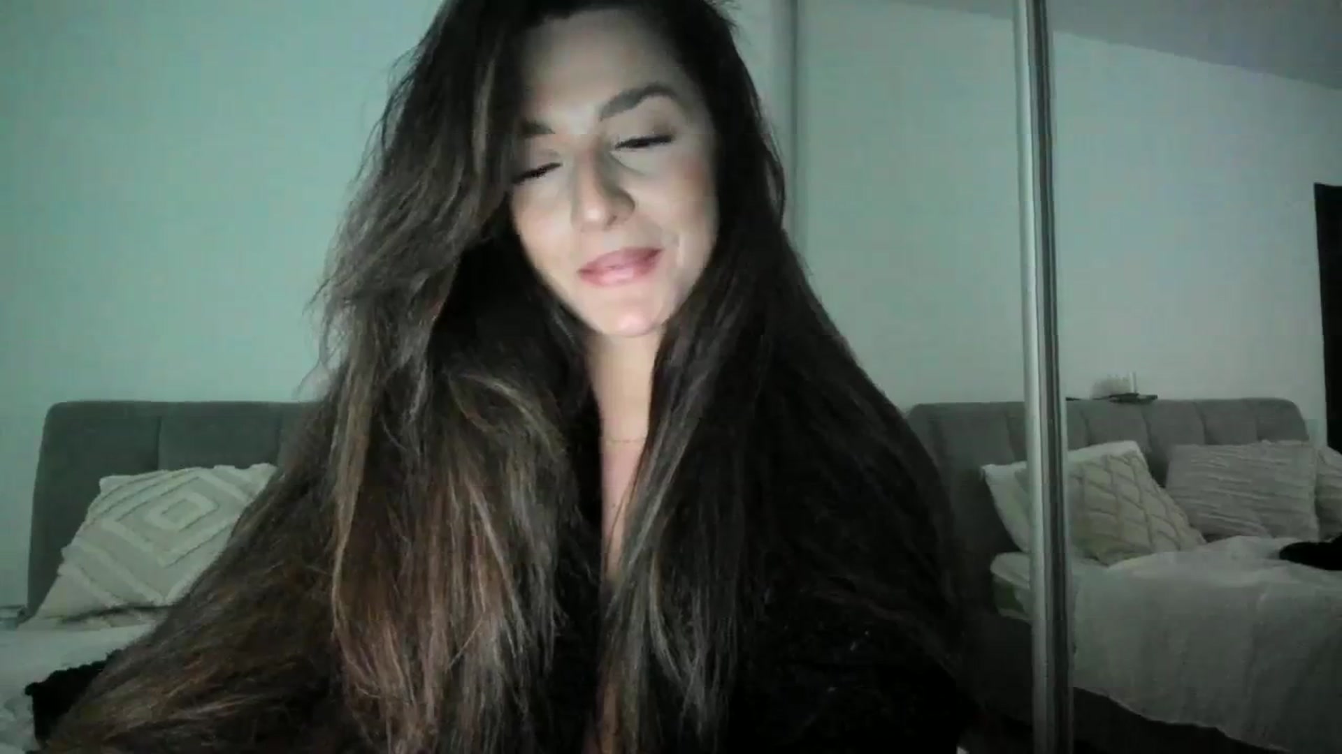 Gallery image thumbnail from Eve___'s myfreecams stream on, 11/19/2023, 17:47 image 7 of 20