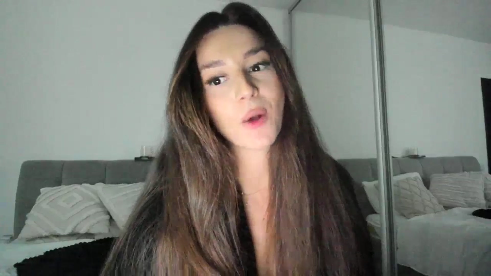 Gallery image thumbnail from Eve___'s myfreecams stream on, 11/19/2023, 17:47 image 13 of 20