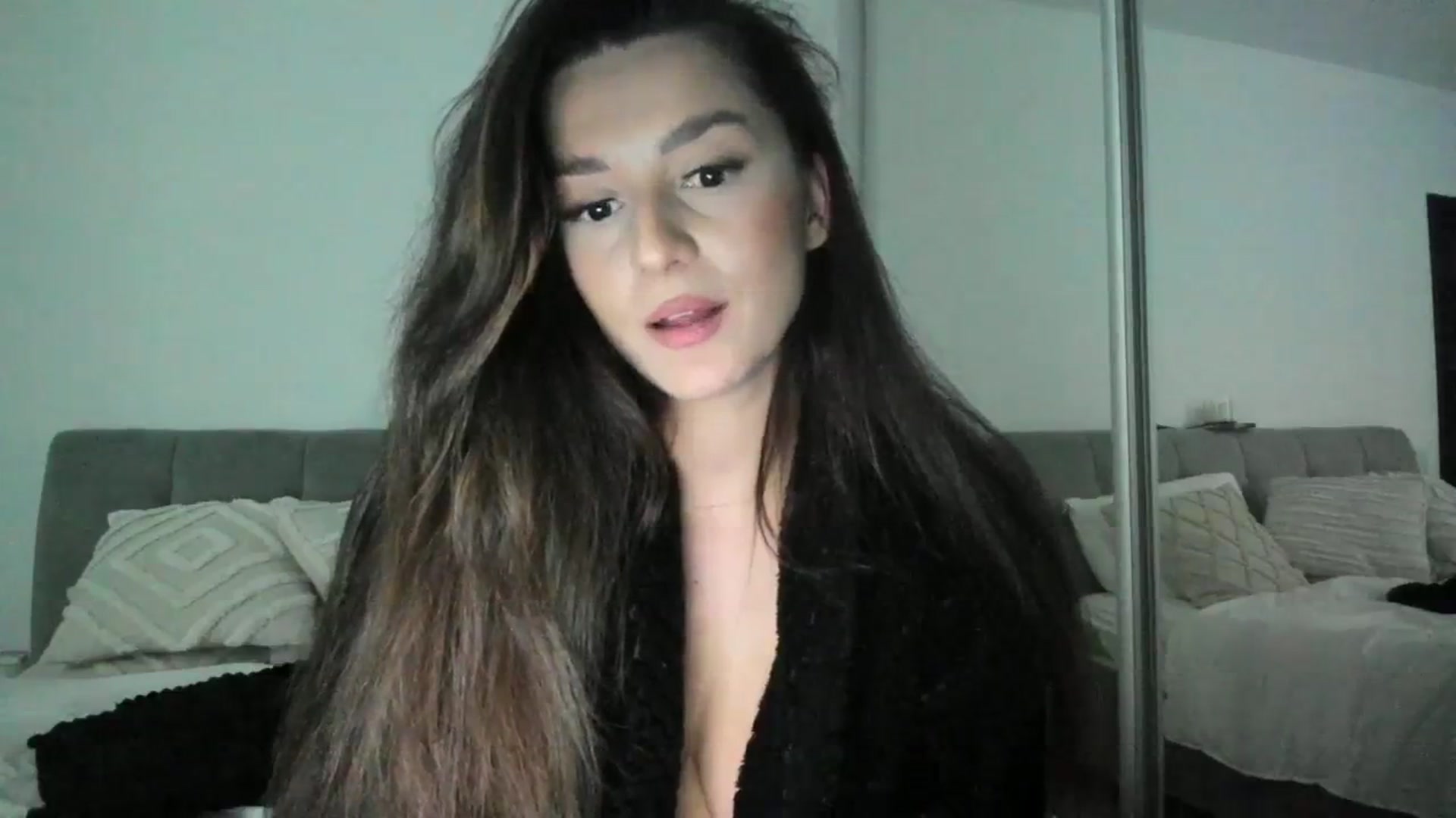 Gallery image thumbnail from Eve___'s myfreecams stream on, 11/19/2023, 17:47 image 8 of 20