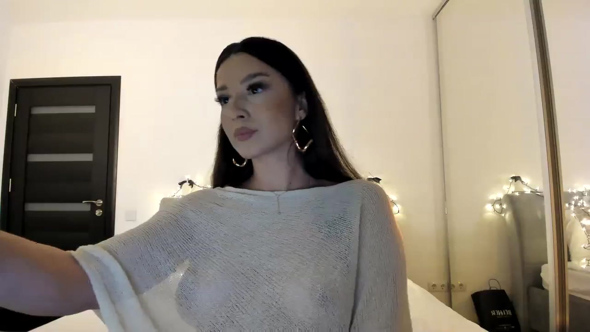 Gallery image thumbnail from Eve___'s myfreecams stream on, 12/03/2023, 14:48 image 3 of 20