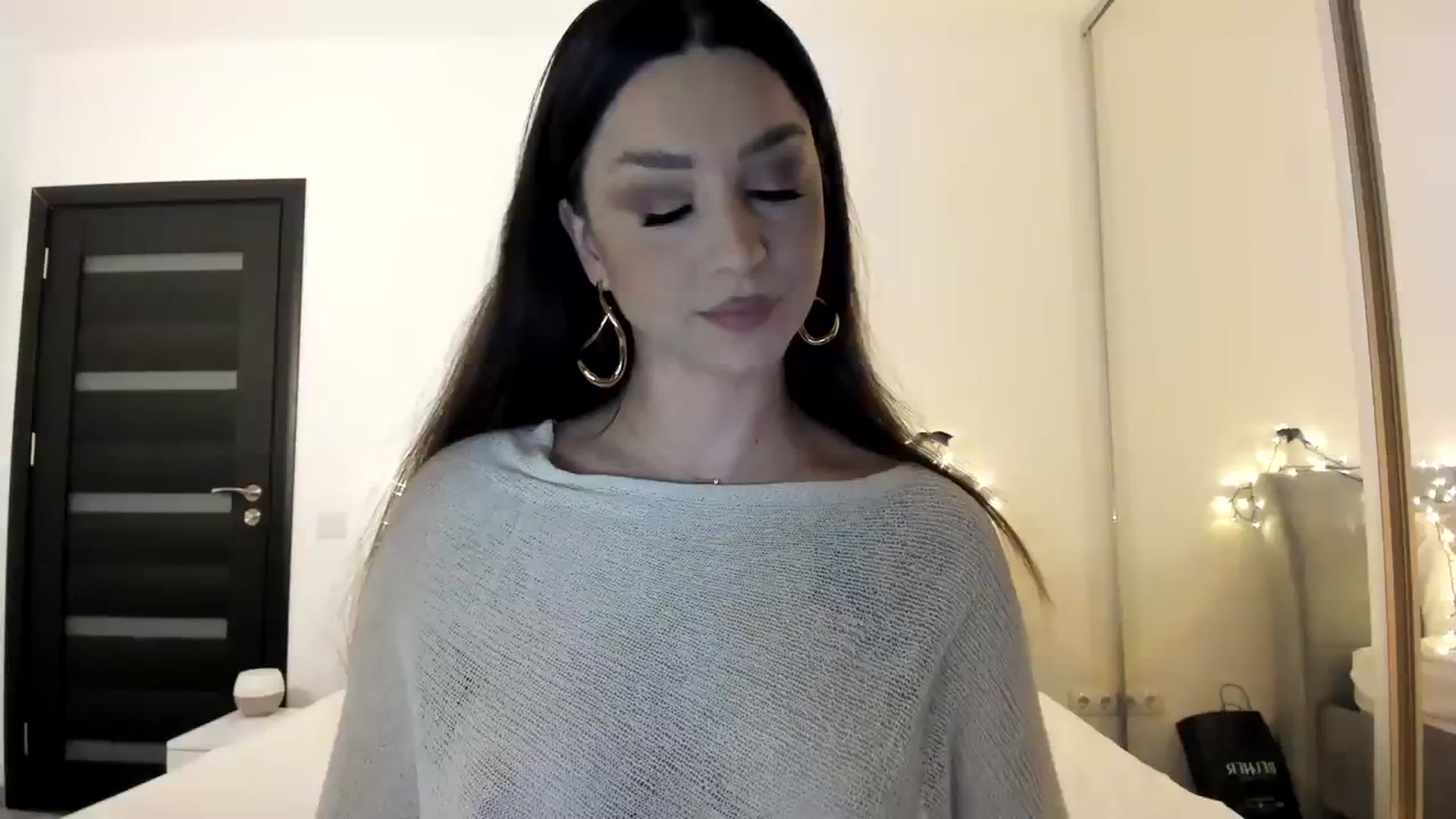 Gallery image thumbnail from Eve___'s myfreecams stream on, 12/03/2023, 14:48 image 1 of 20