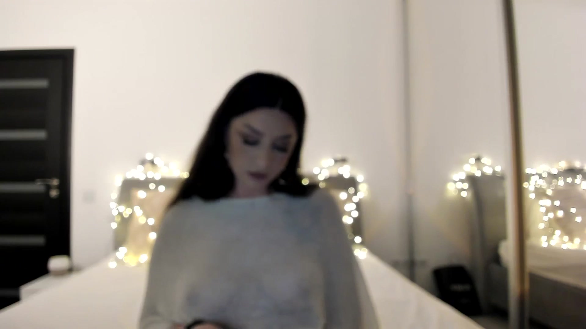 Gallery image thumbnail from Eve___'s myfreecams stream on, 12/03/2023, 14:48 image 12 of 20