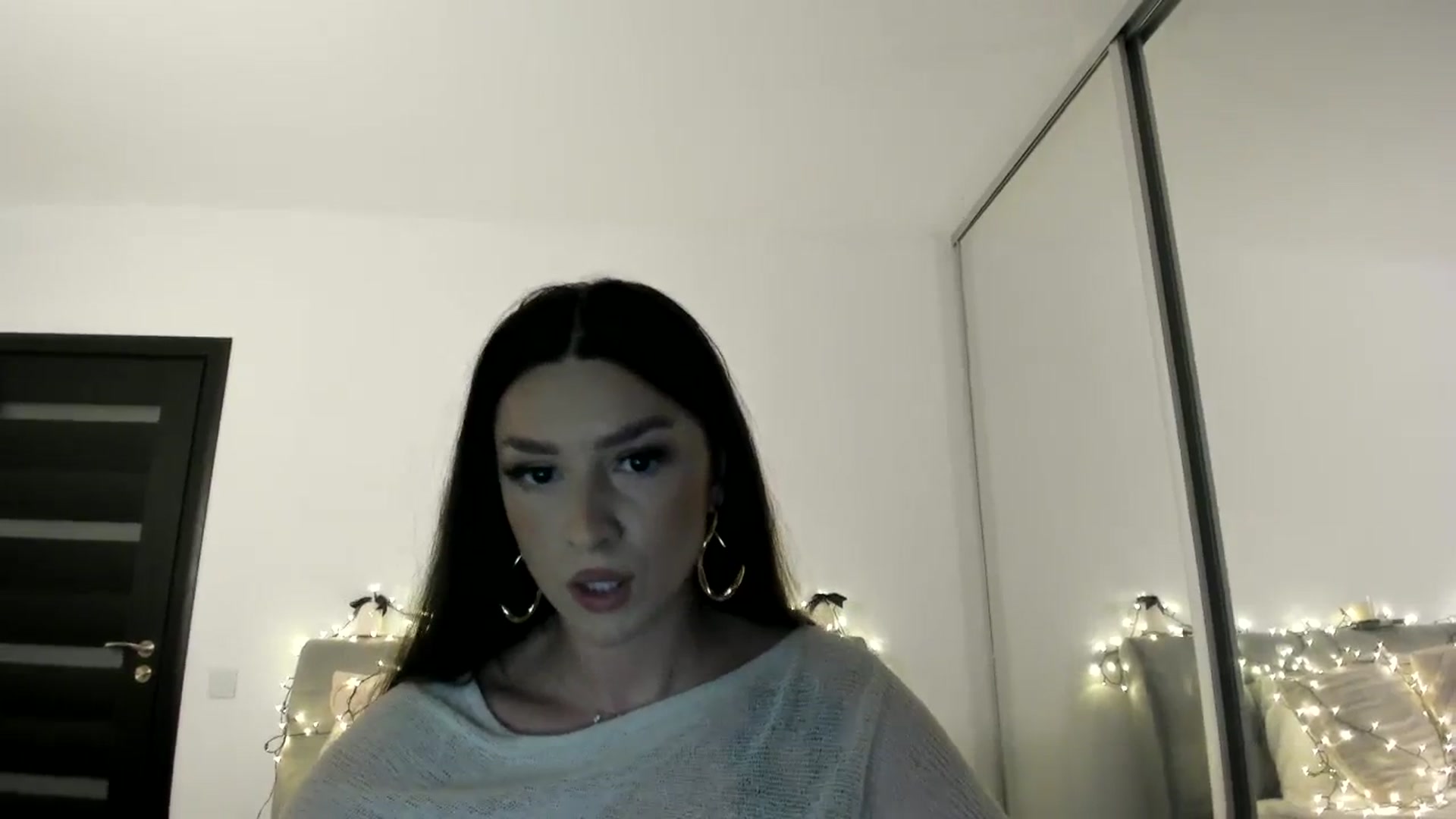 Gallery image thumbnail from Eve___'s myfreecams stream on, 12/03/2023, 16:52 image 7 of 20