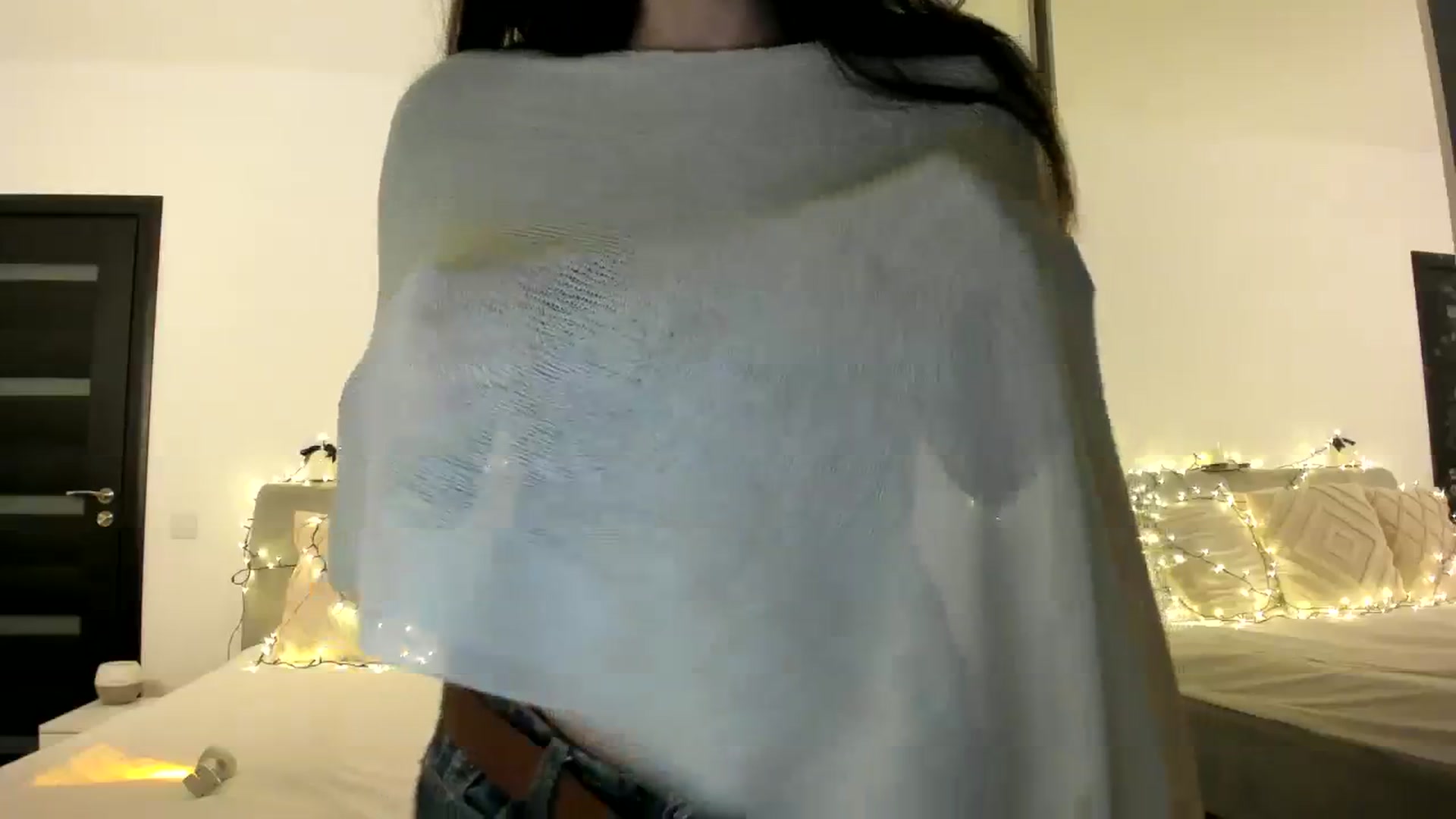 Gallery image thumbnail from Eve___'s myfreecams stream on, 12/03/2023, 16:52 image 4 of 20