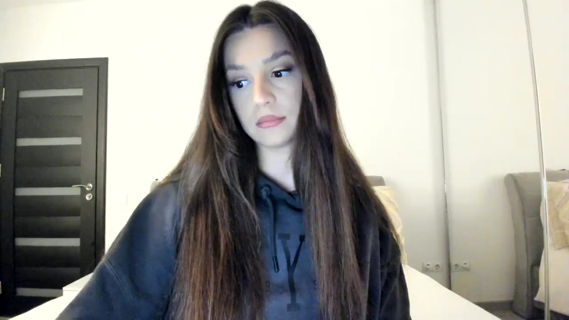 Gallery image thumbnail from Eve___'s myfreecams stream on, 12/09/2023, 15:49 image 5 of 20
