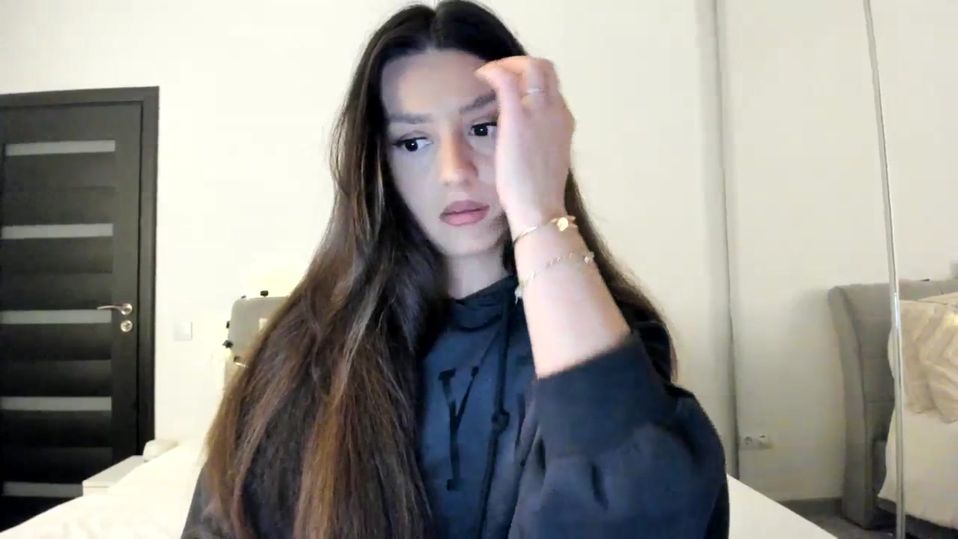 Gallery image thumbnail from Eve___'s myfreecams stream on, 12/09/2023, 15:49 image 16 of 20