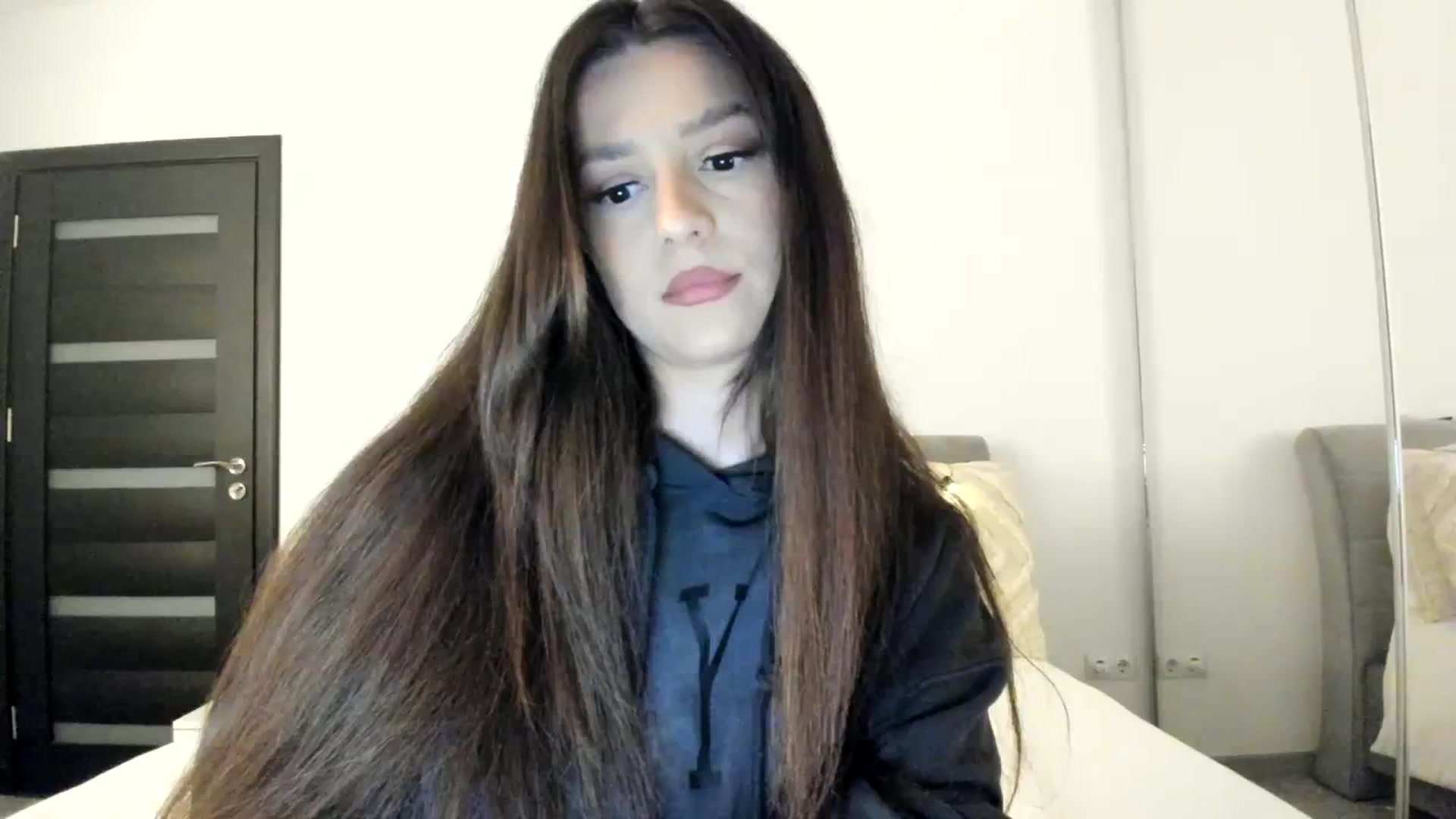 Gallery image thumbnail from Eve___'s myfreecams stream on, 12/09/2023, 15:49 image 10 of 20