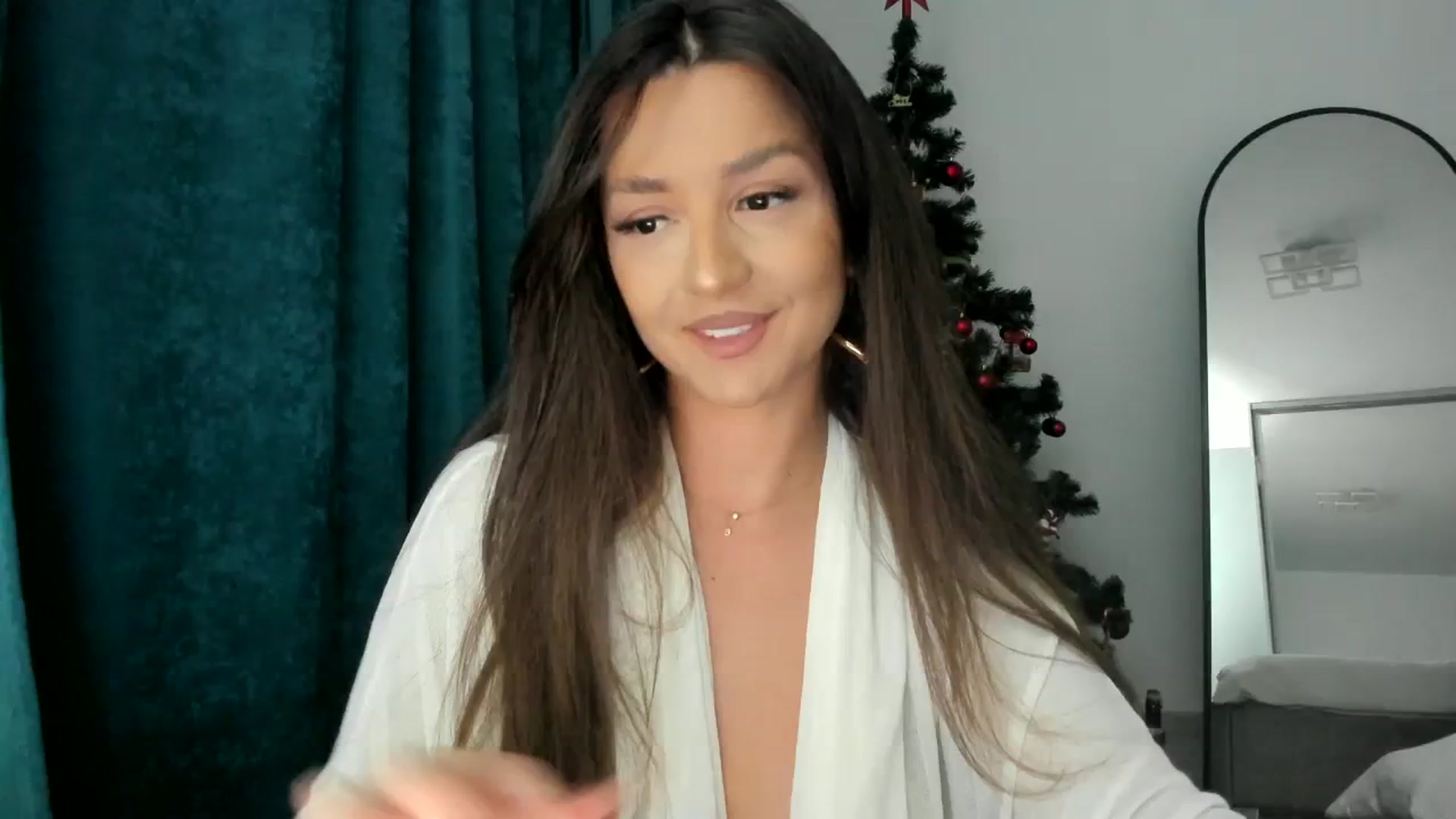 Gallery image thumbnail from Eve___'s myfreecams stream on, 12/14/2023, 17:03 image 1 of 20