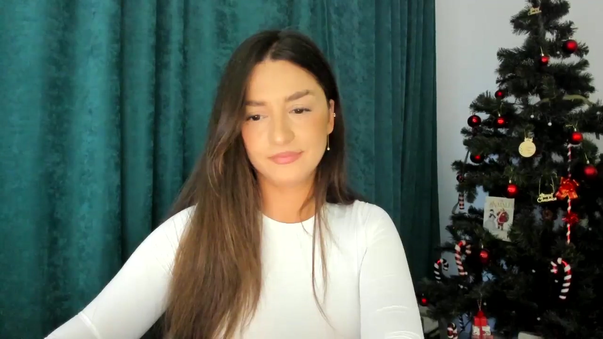 Gallery image thumbnail from Eve___'s myfreecams stream on, 12/21/2023, 14:51 image 19 of 20