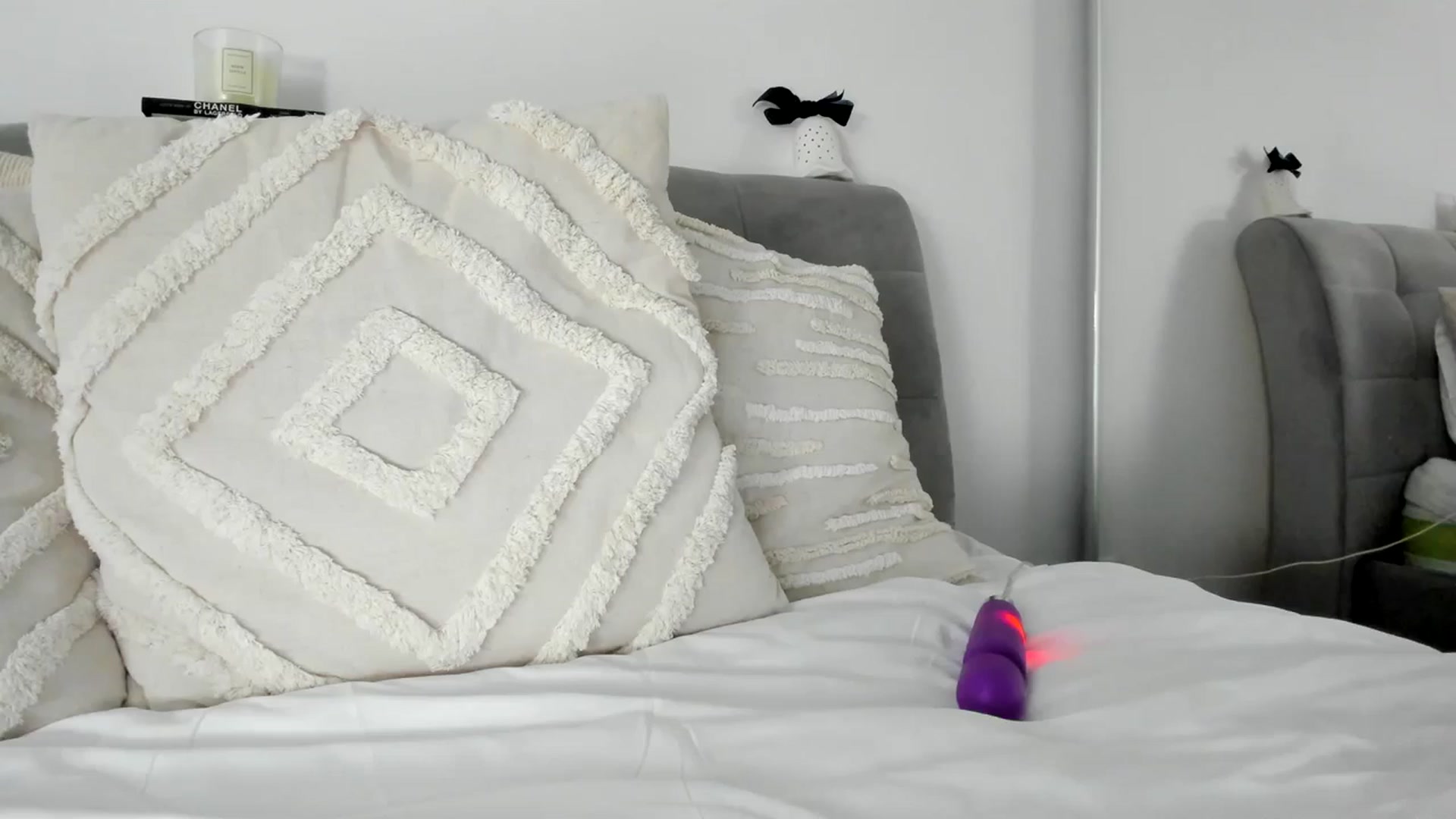 Gallery image thumbnail from Eve___'s myfreecams stream on, 12/28/2023, 16:57 image 16 of 20