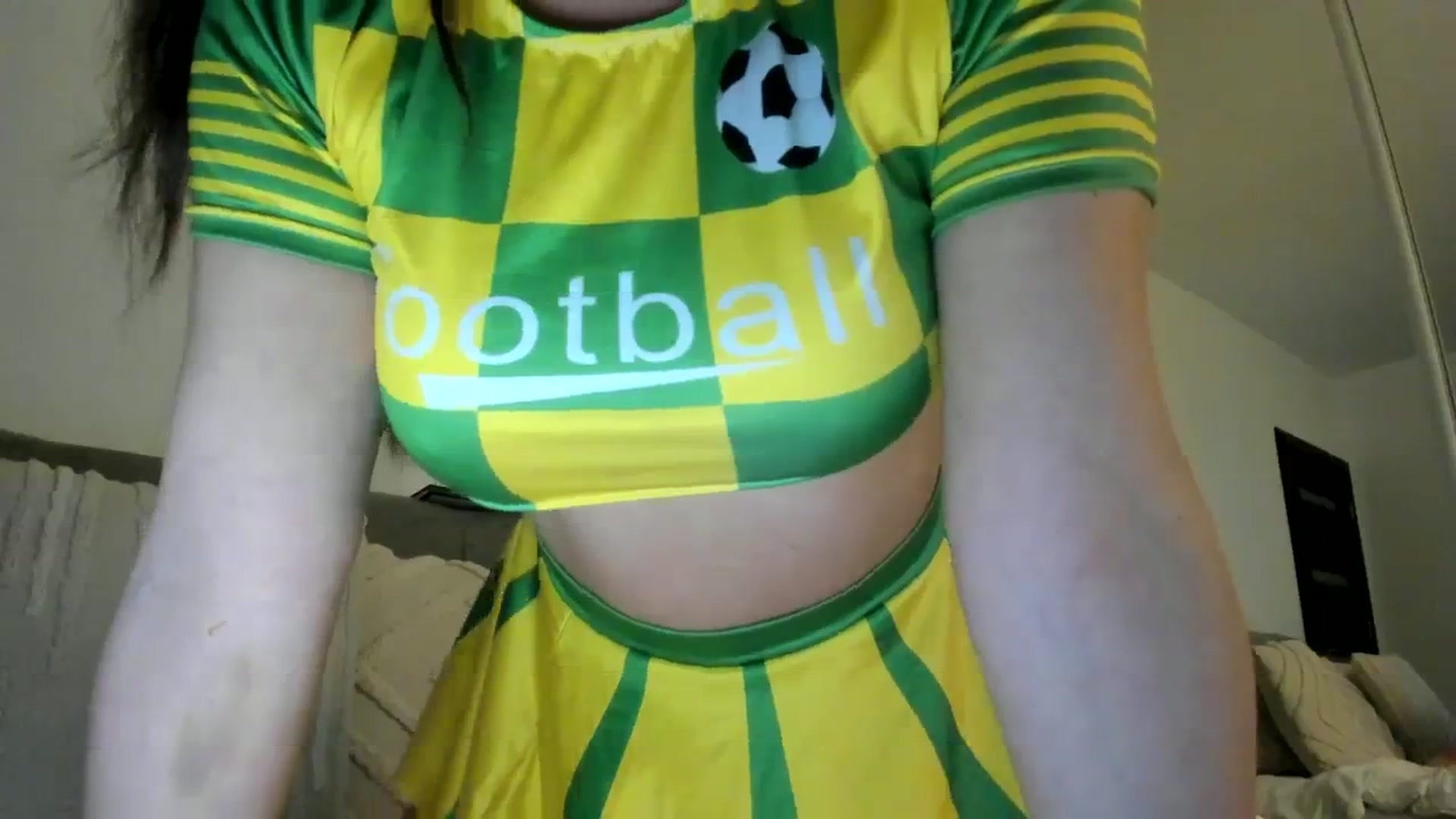 Gallery image thumbnail from Eve___'s myfreecams stream on, 01/14/2024, 18:05 image 18 of 20