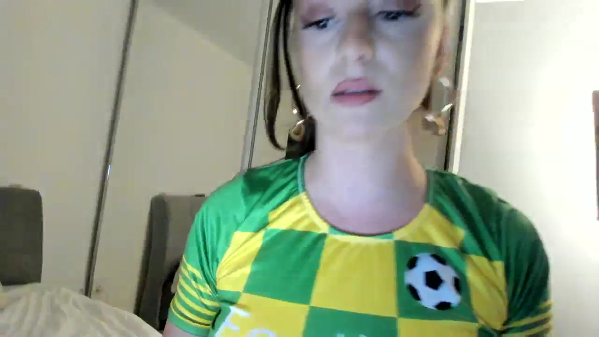 Gallery image thumbnail from Eve___'s myfreecams stream on, 01/14/2024, 18:05 image 10 of 20