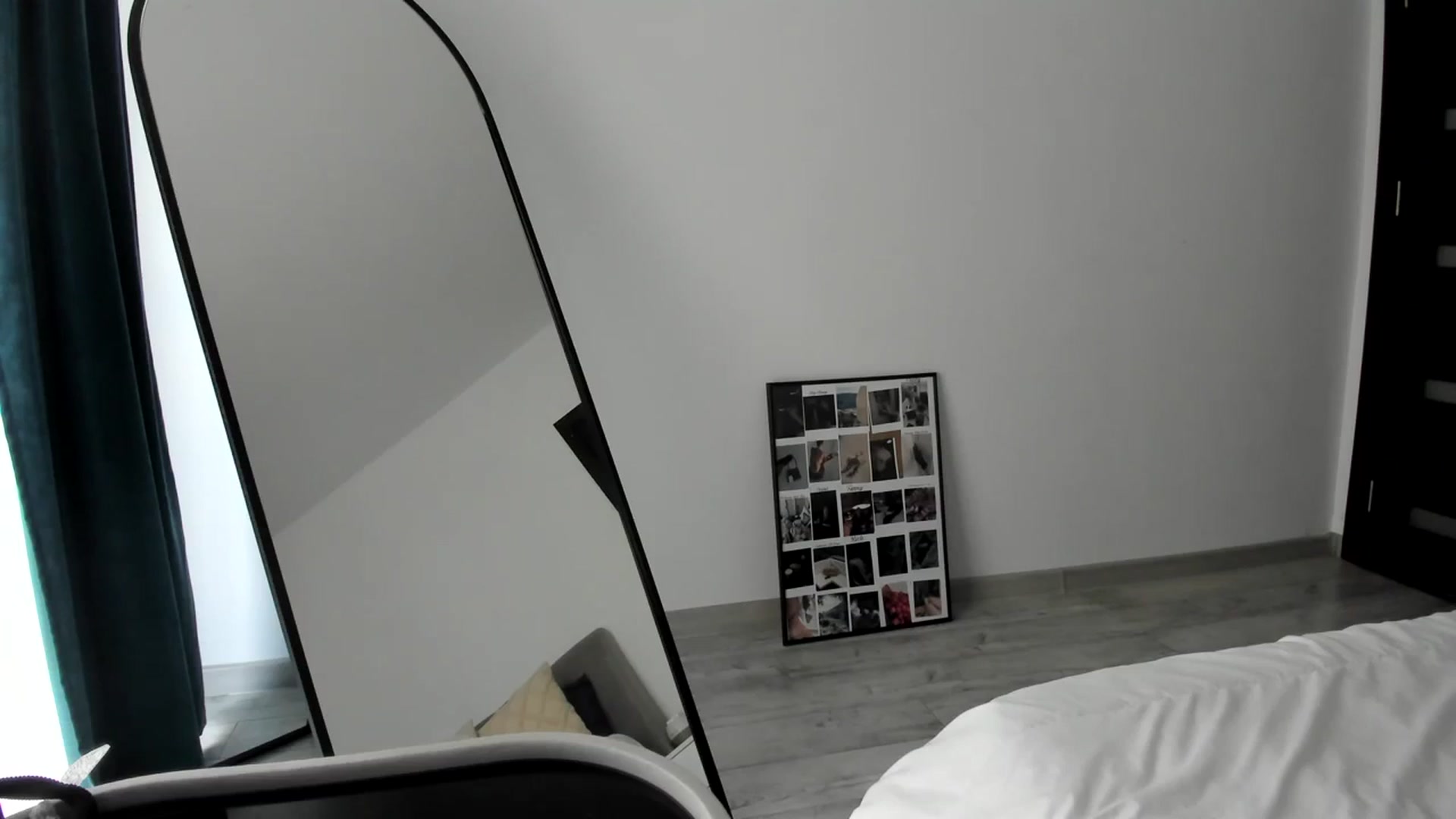 Gallery image thumbnail from Eve___'s myfreecams stream on, 01/17/2024, 14:28 image 10 of 20