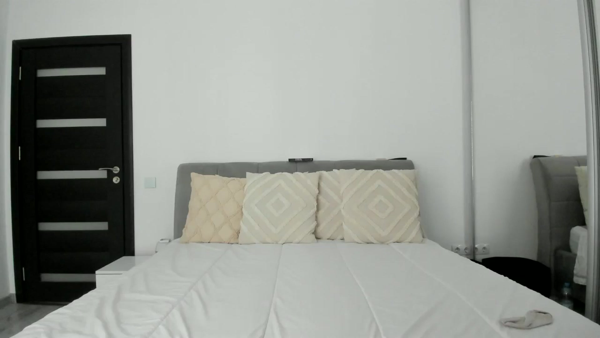 Gallery image thumbnail from Eve___'s myfreecams stream on, 01/17/2024, 14:28 image 2 of 20