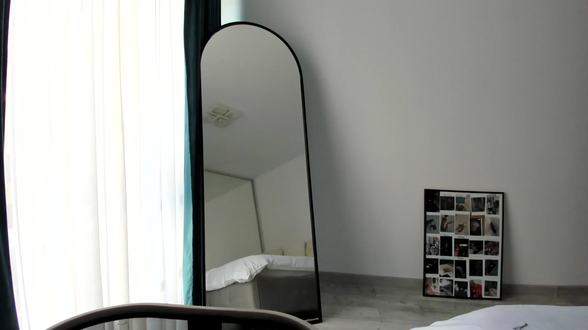 Gallery image thumbnail from Eve___'s myfreecams stream on, 01/20/2024, 15:39 image 2 of 20