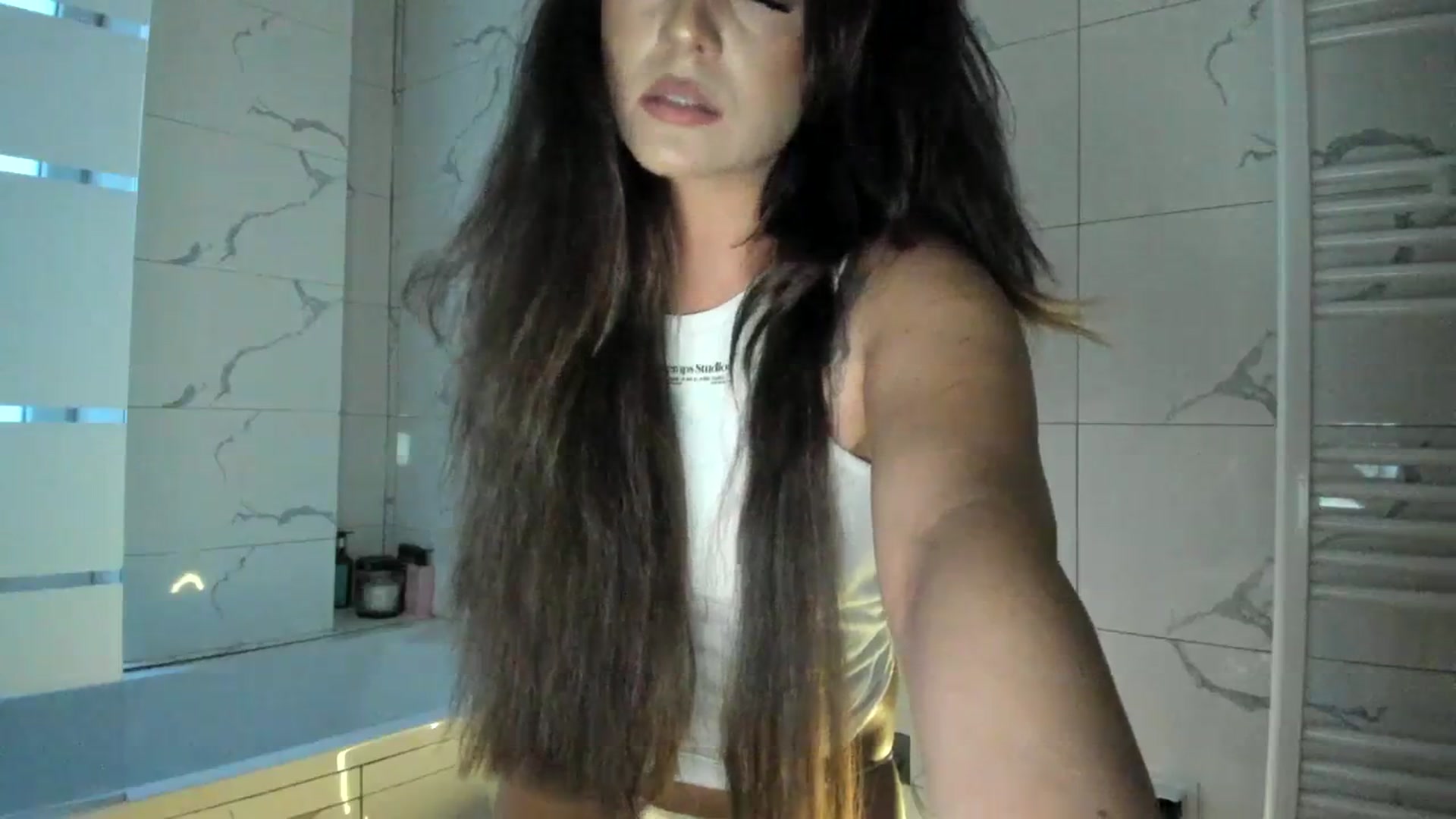 Gallery image thumbnail from Eve___'s myfreecams stream on, 01/26/2024, 15:57 image 13 of 20