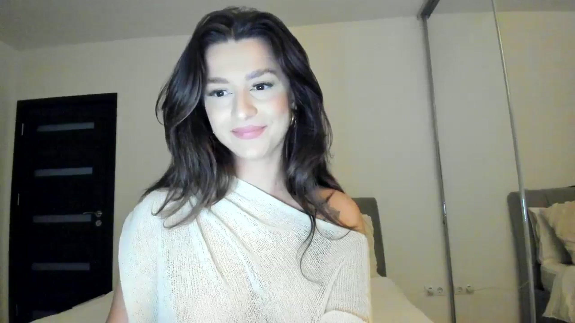 Gallery image thumbnail from Eve___'s myfreecams stream on, 01/28/2024, 18:27 image 12 of 20