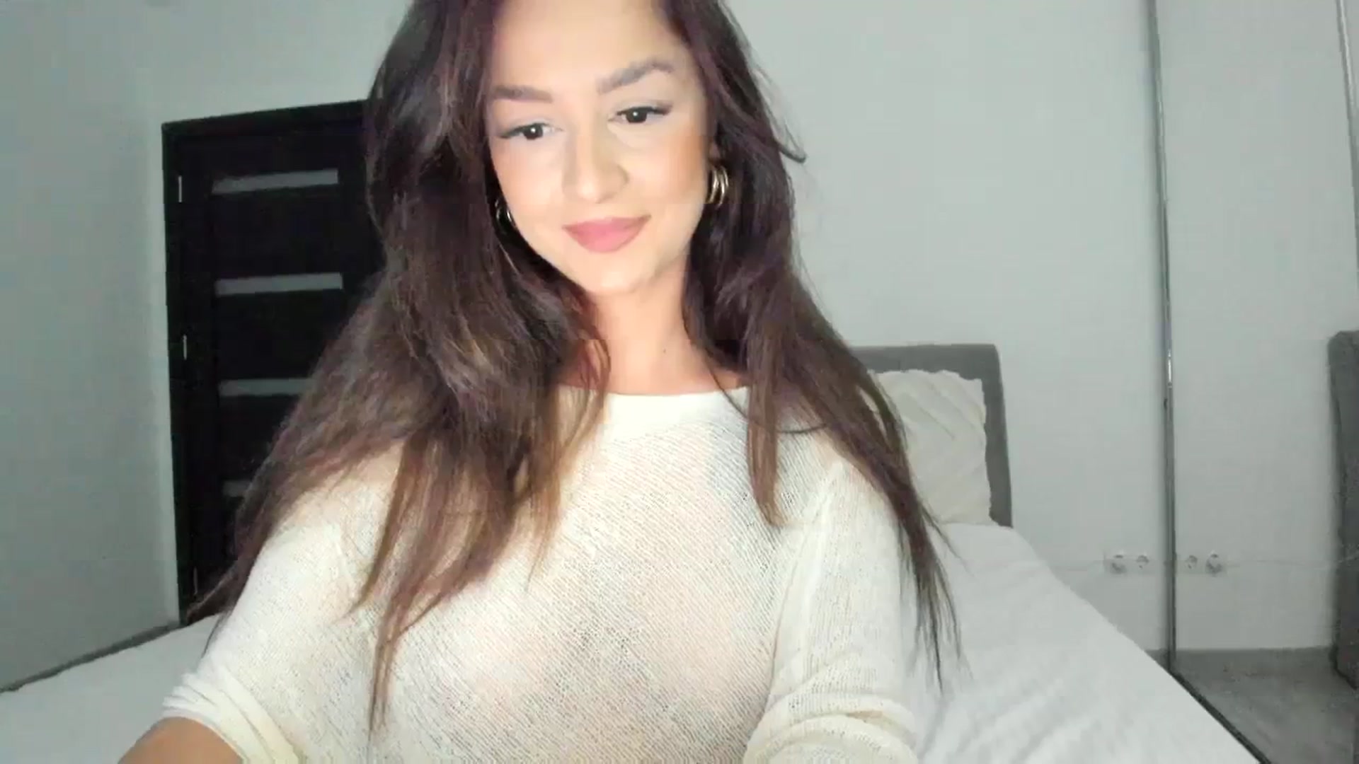 Gallery image thumbnail from Eve___'s myfreecams stream on, 01/28/2024, 18:27 image 4 of 20