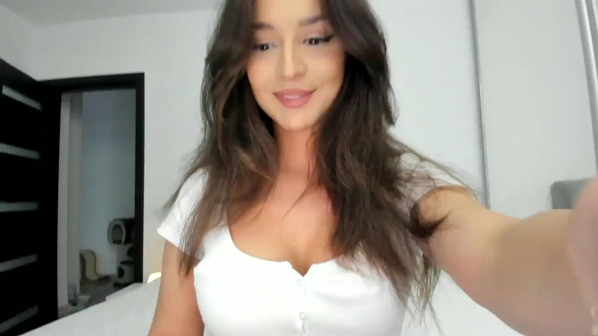 Gallery image thumbnail from Eve___'s myfreecams stream on, 02/02/2024, 14:45 image 7 of 20