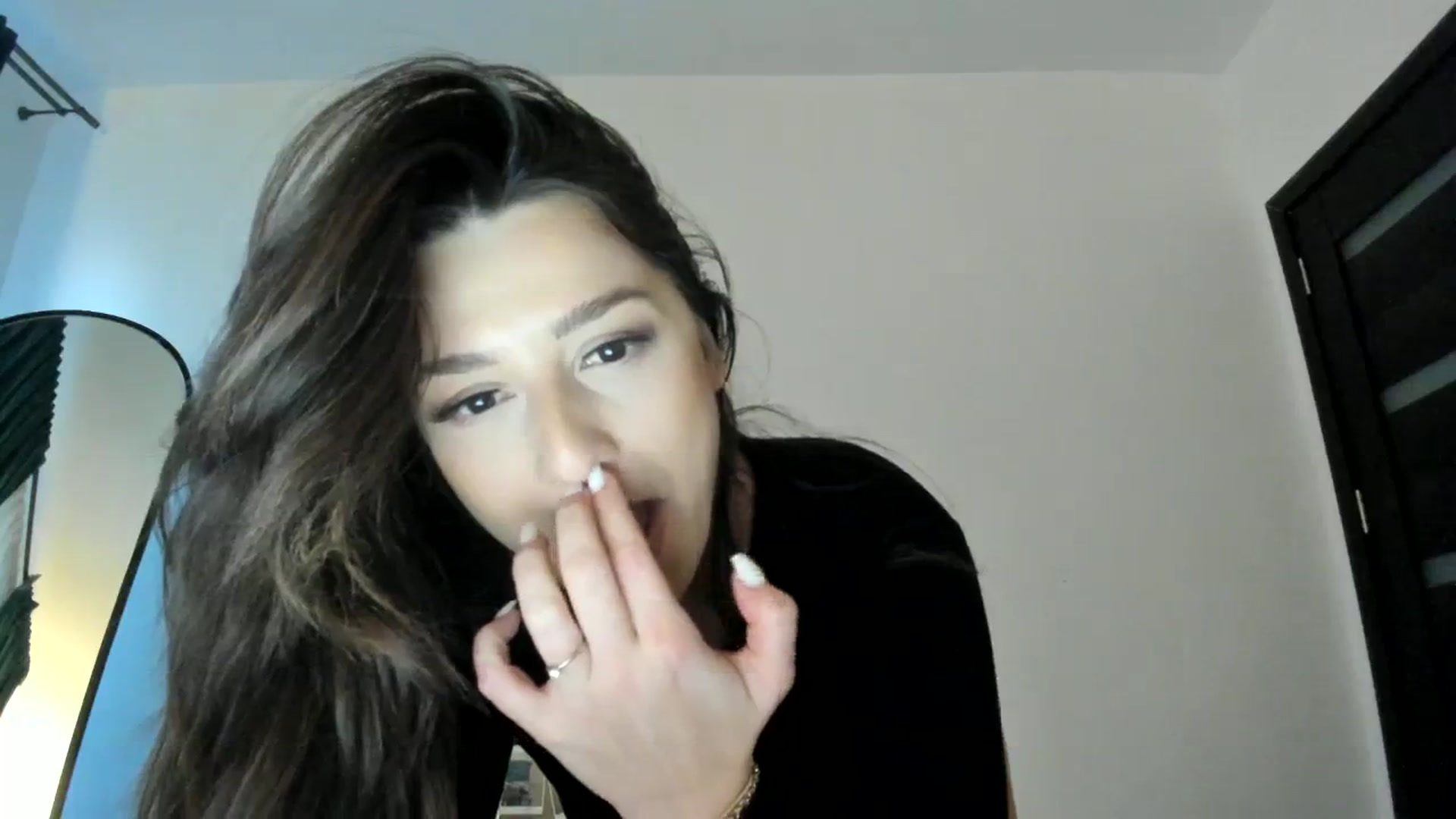 Gallery image thumbnail from Eve___'s myfreecams stream on, 02/16/2024, 15:59 image 18 of 20