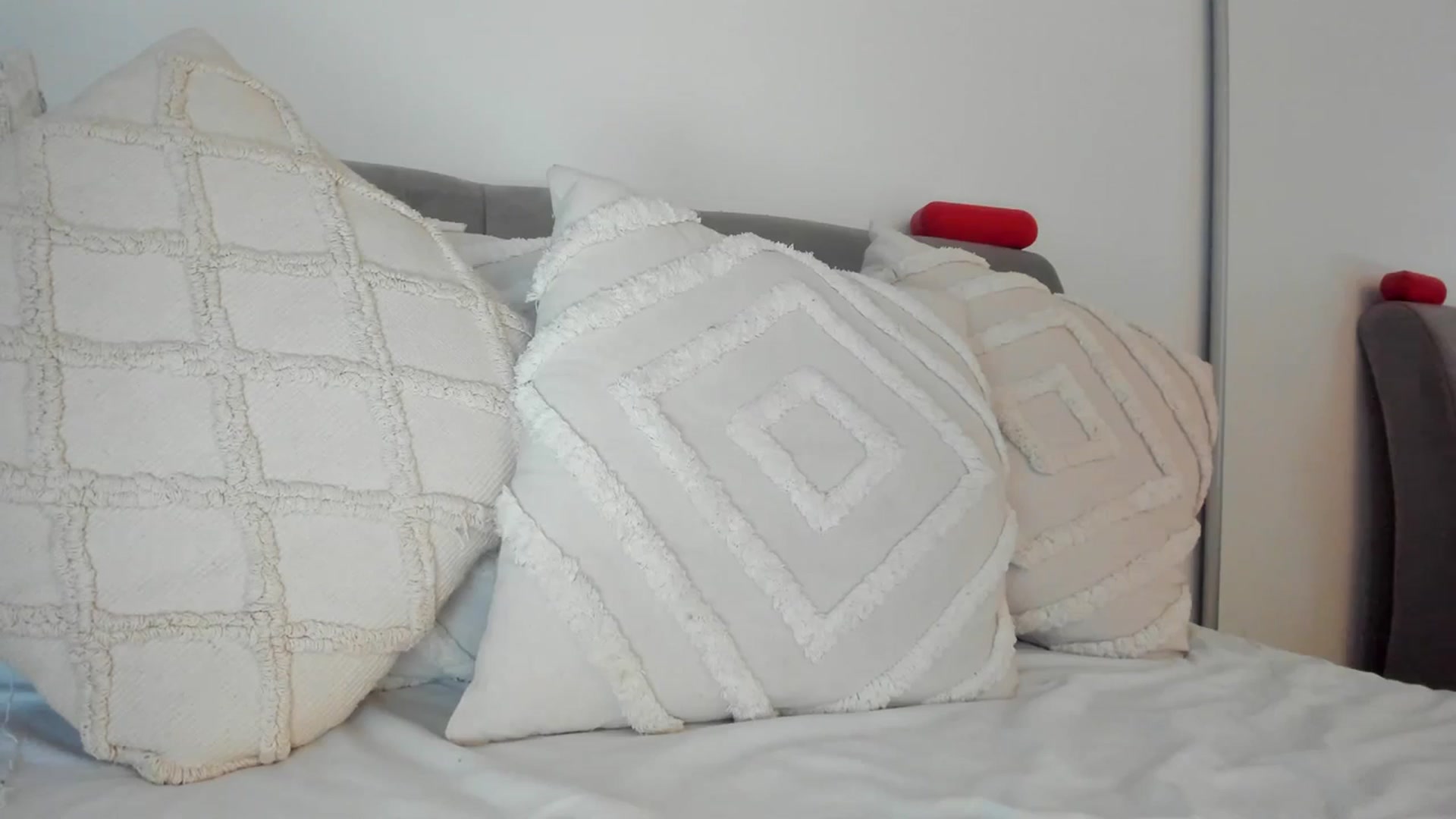 Gallery image thumbnail from Eve___'s myfreecams stream on, 02/16/2024, 15:59 image 12 of 20