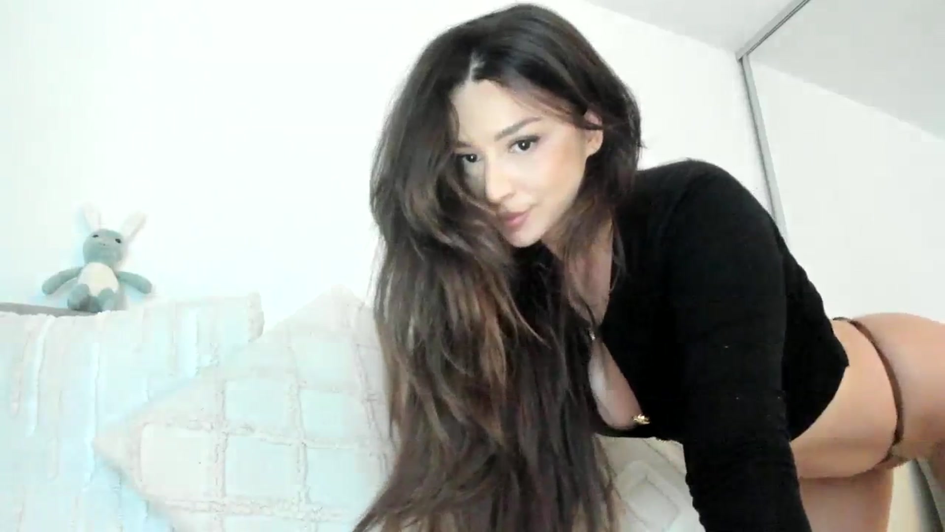 Gallery image thumbnail from Eve___'s myfreecams stream on, 02/16/2024, 15:59 image 8 of 20
