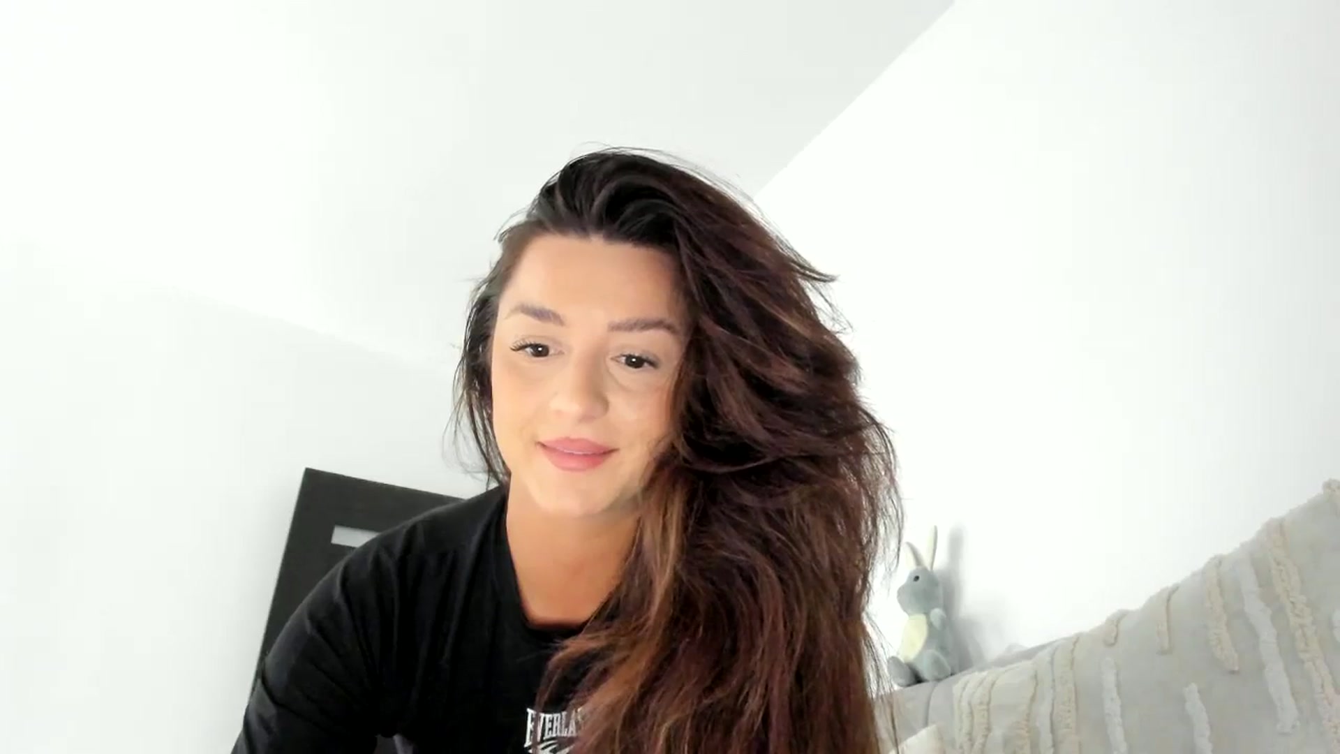 Gallery image thumbnail from Eve___'s myfreecams stream on, 02/21/2024, 14:36 image 12 of 20