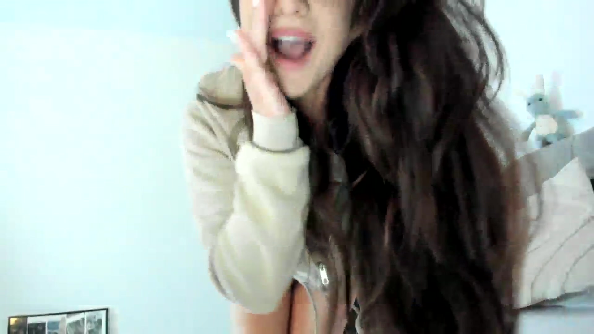 Gallery image thumbnail from Eve___'s myfreecams stream on, 02/21/2024, 15:03 image 9 of 20