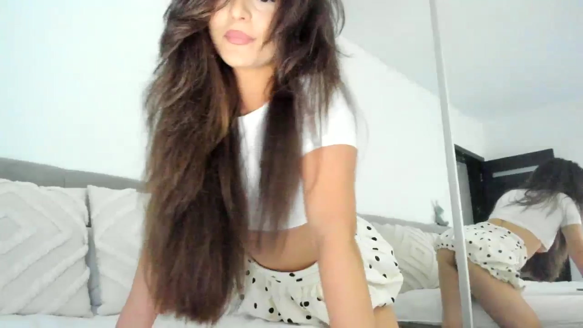 Gallery image thumbnail from Eve___'s myfreecams stream on, 02/23/2024, 15:27 image 16 of 20