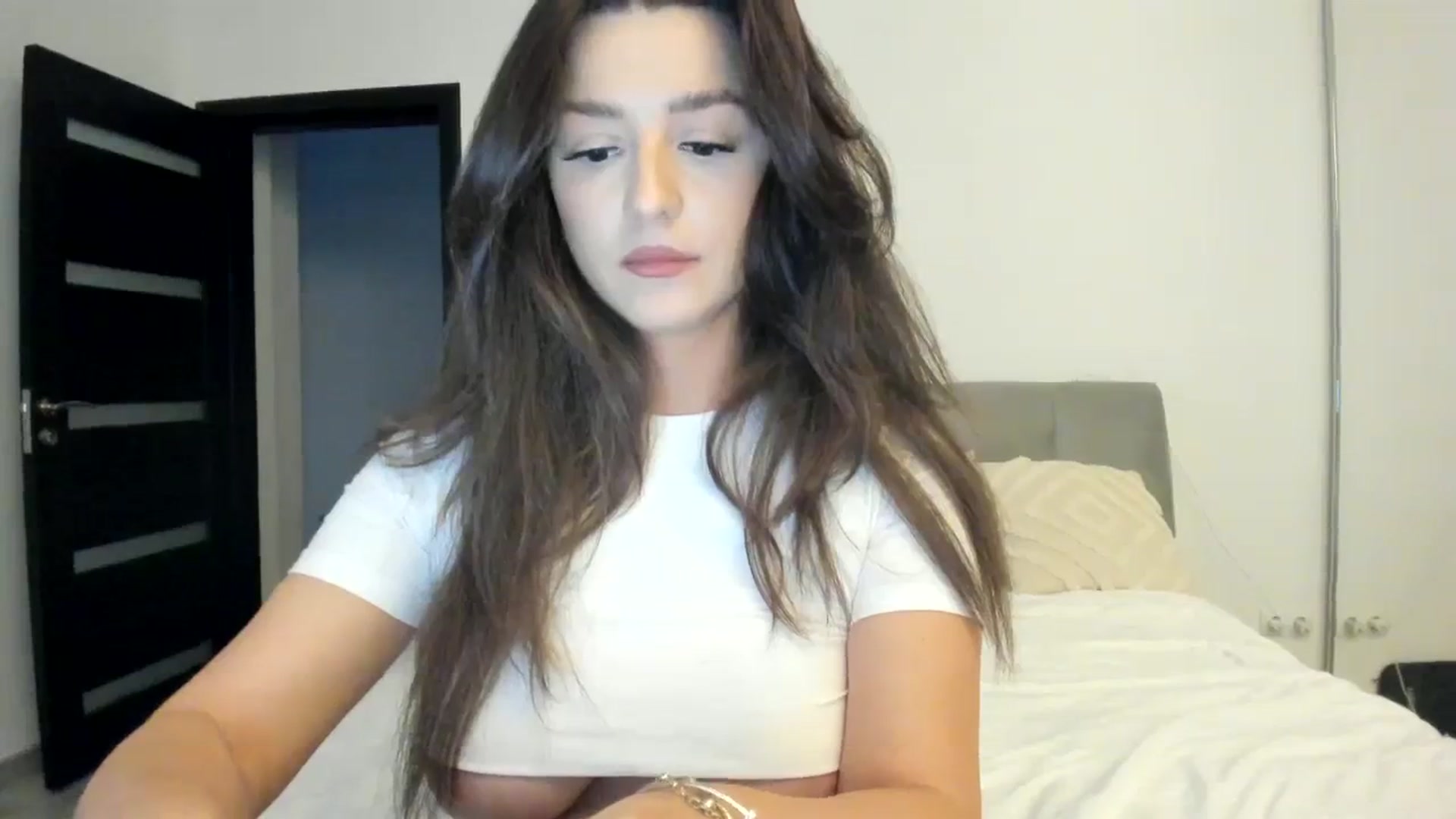 Gallery image thumbnail from Eve___'s myfreecams stream on, 02/23/2024, 16:00 image 19 of 20