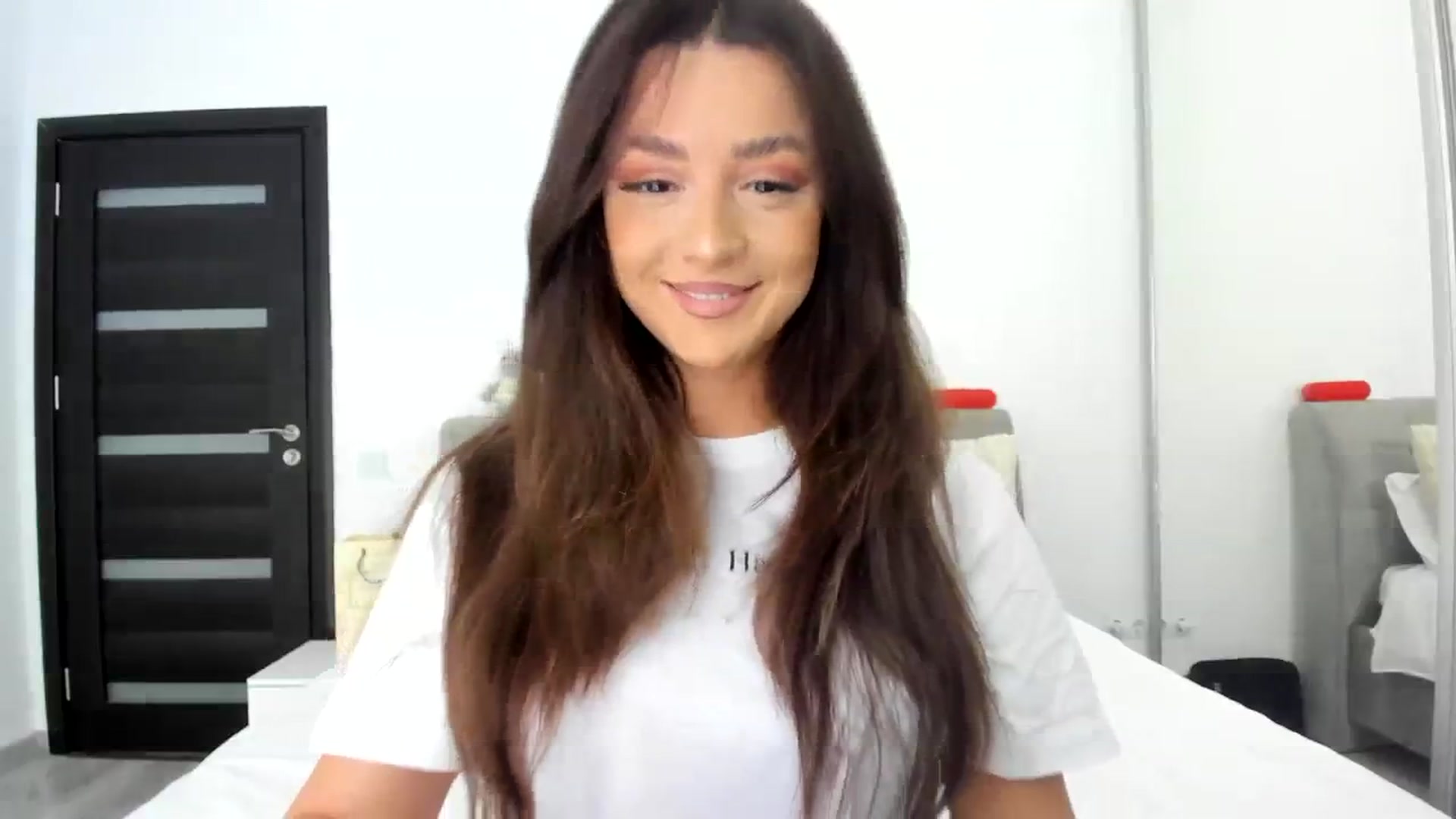 Gallery image thumbnail from Eve___'s myfreecams stream on, 02/24/2024, 14:46 image 2 of 20