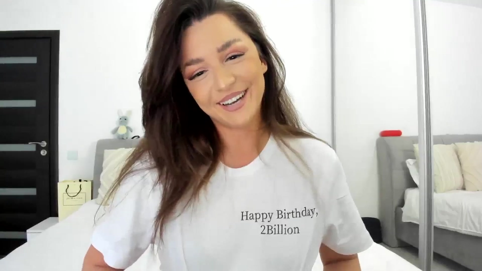 Gallery image thumbnail from Eve___'s myfreecams stream on, 02/24/2024, 15:16 image 10 of 20