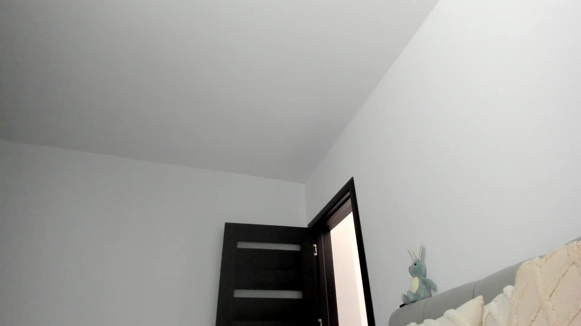 Gallery image thumbnail from Eve___'s myfreecams stream on, 03/01/2024, 16:59 image 17 of 20