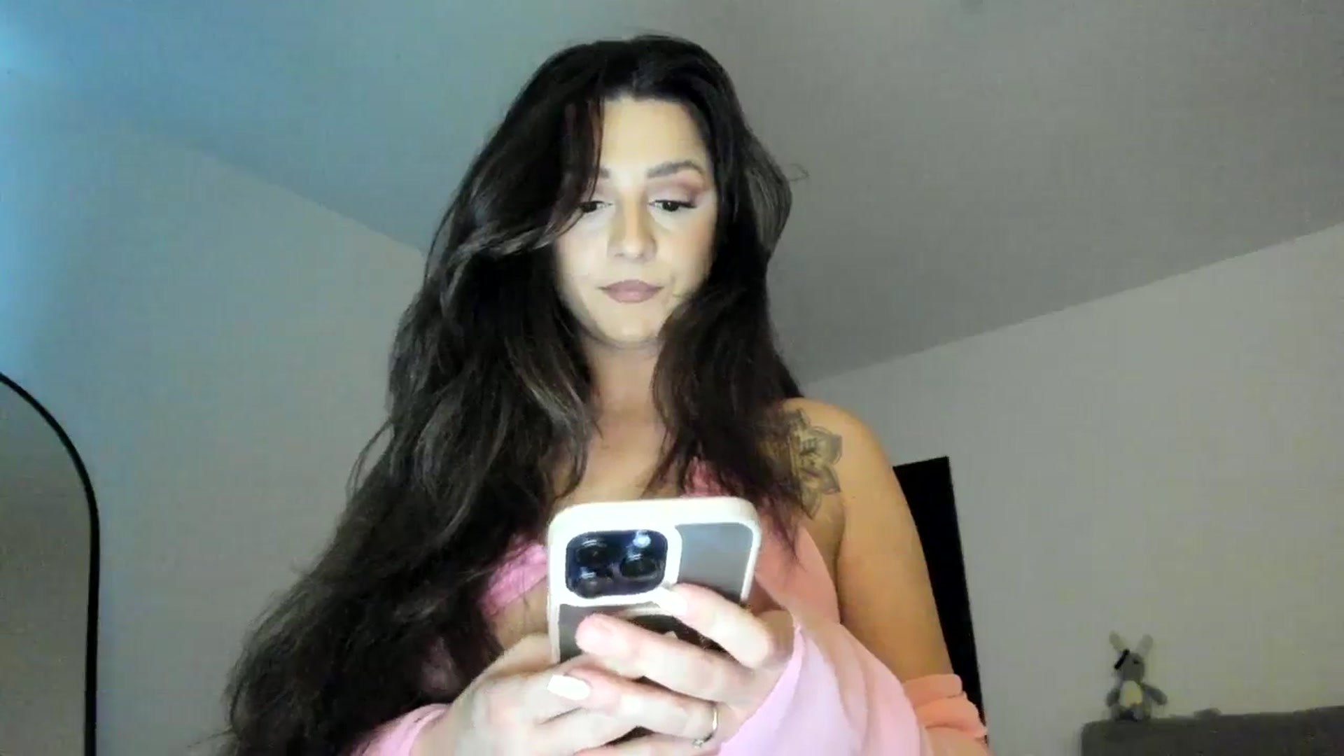Gallery image thumbnail from Eve___'s myfreecams stream on, 03/02/2024, 16:17 image 13 of 20