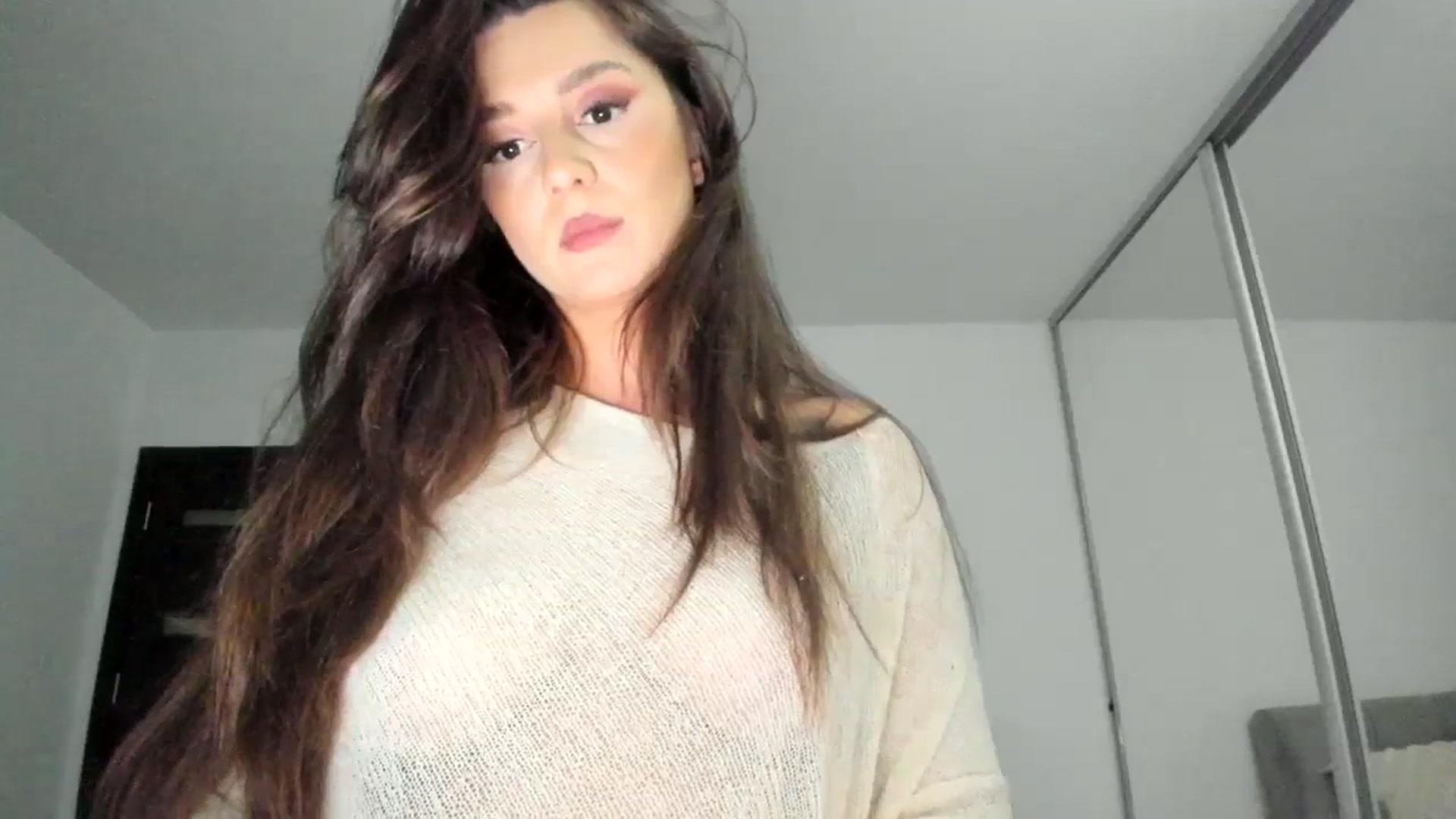 Gallery image thumbnail from Eve___'s myfreecams stream on, 03/02/2024, 17:35 image 19 of 20