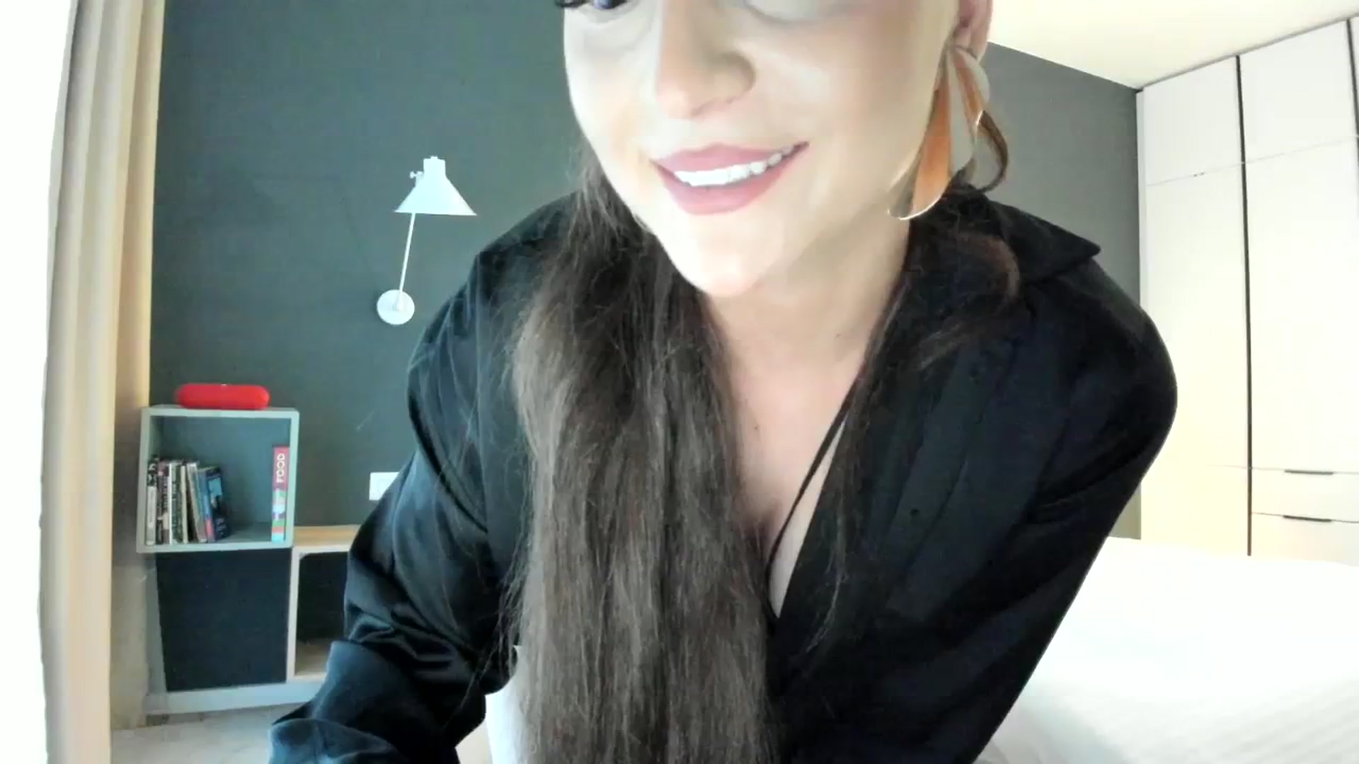 Gallery image thumbnail from Eve___'s myfreecams stream on, 03/09/2024, 16:29 image 18 of 20