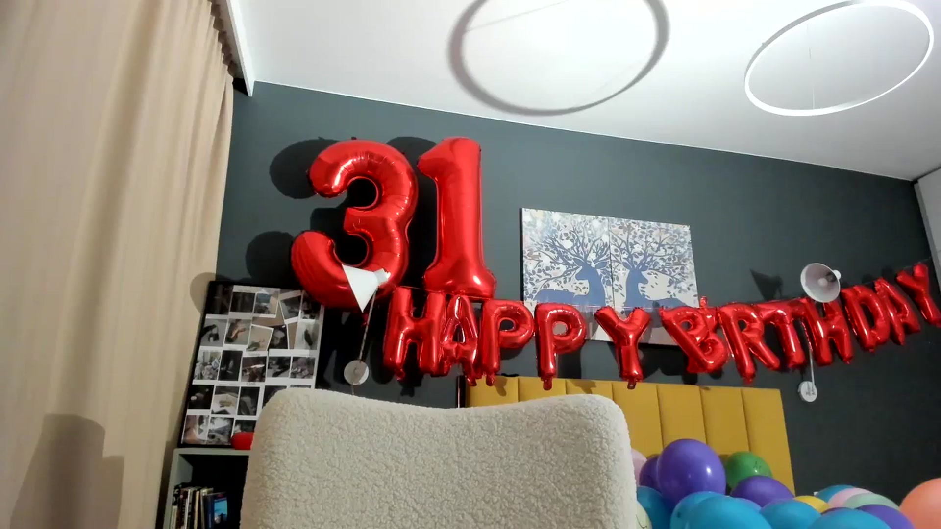 Gallery image thumbnail from Eve___'s myfreecams stream on, 03/15/2024, 19:47 image 7 of 20