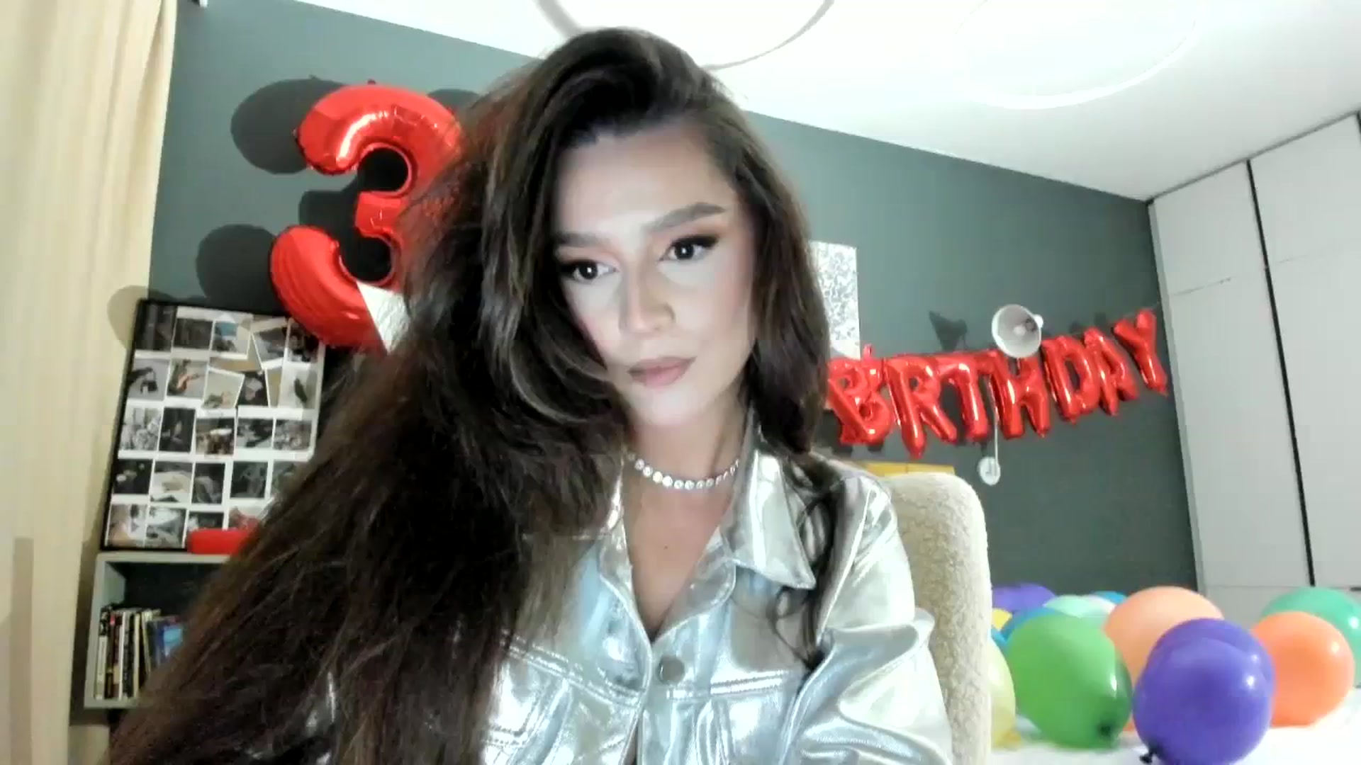 Gallery image thumbnail from Eve___'s myfreecams stream on, 03/15/2024, 19:47 image 1 of 20