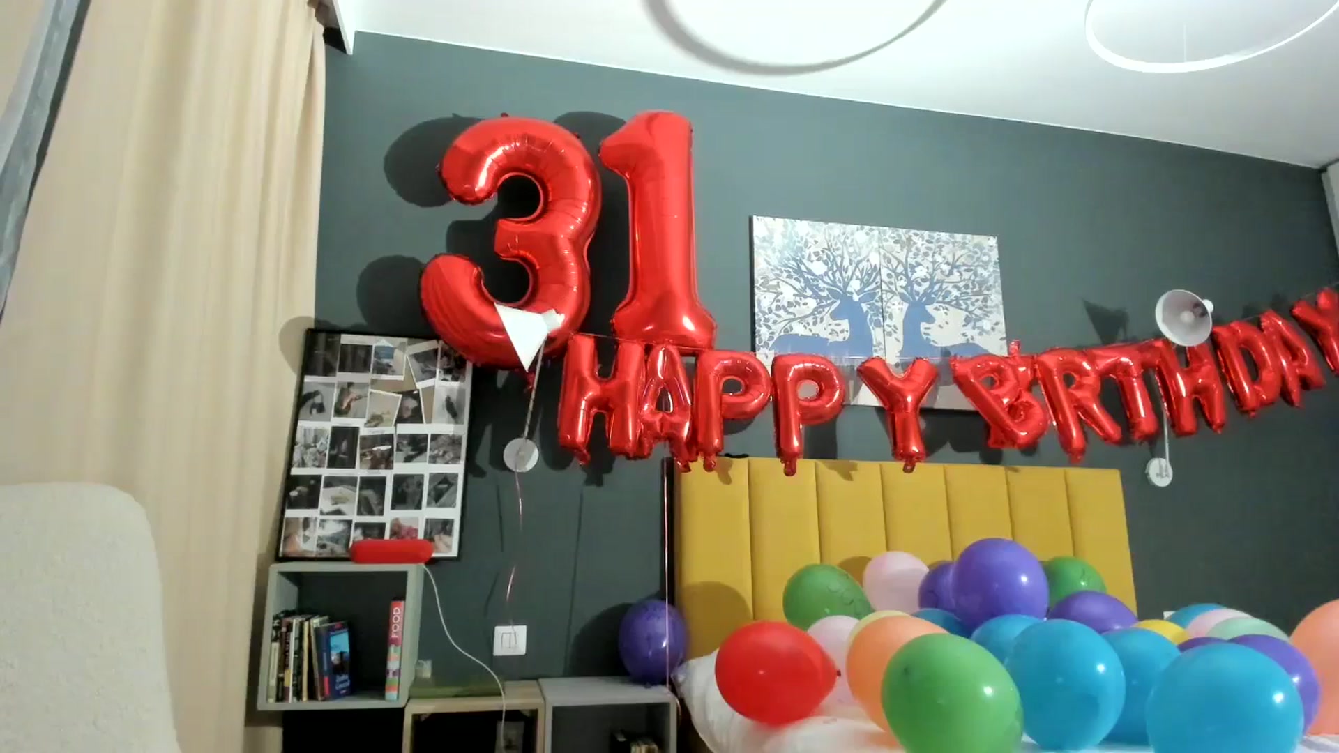 Gallery image thumbnail from Eve___'s myfreecams stream on, 03/15/2024, 19:47 image 5 of 20