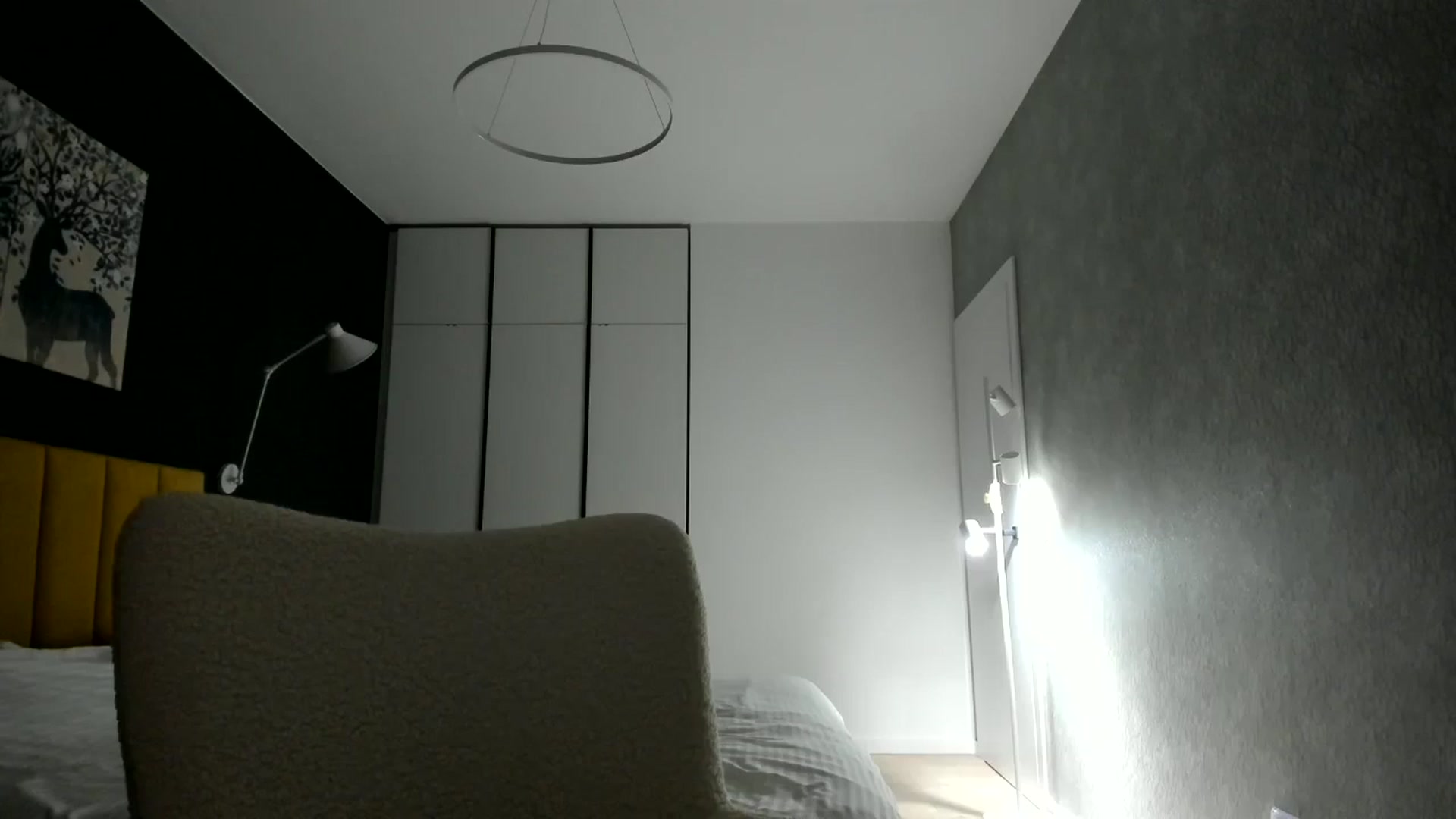 Gallery image thumbnail from Eve___'s myfreecams stream on, 04/05/2024, 14:44 image 10 of 20