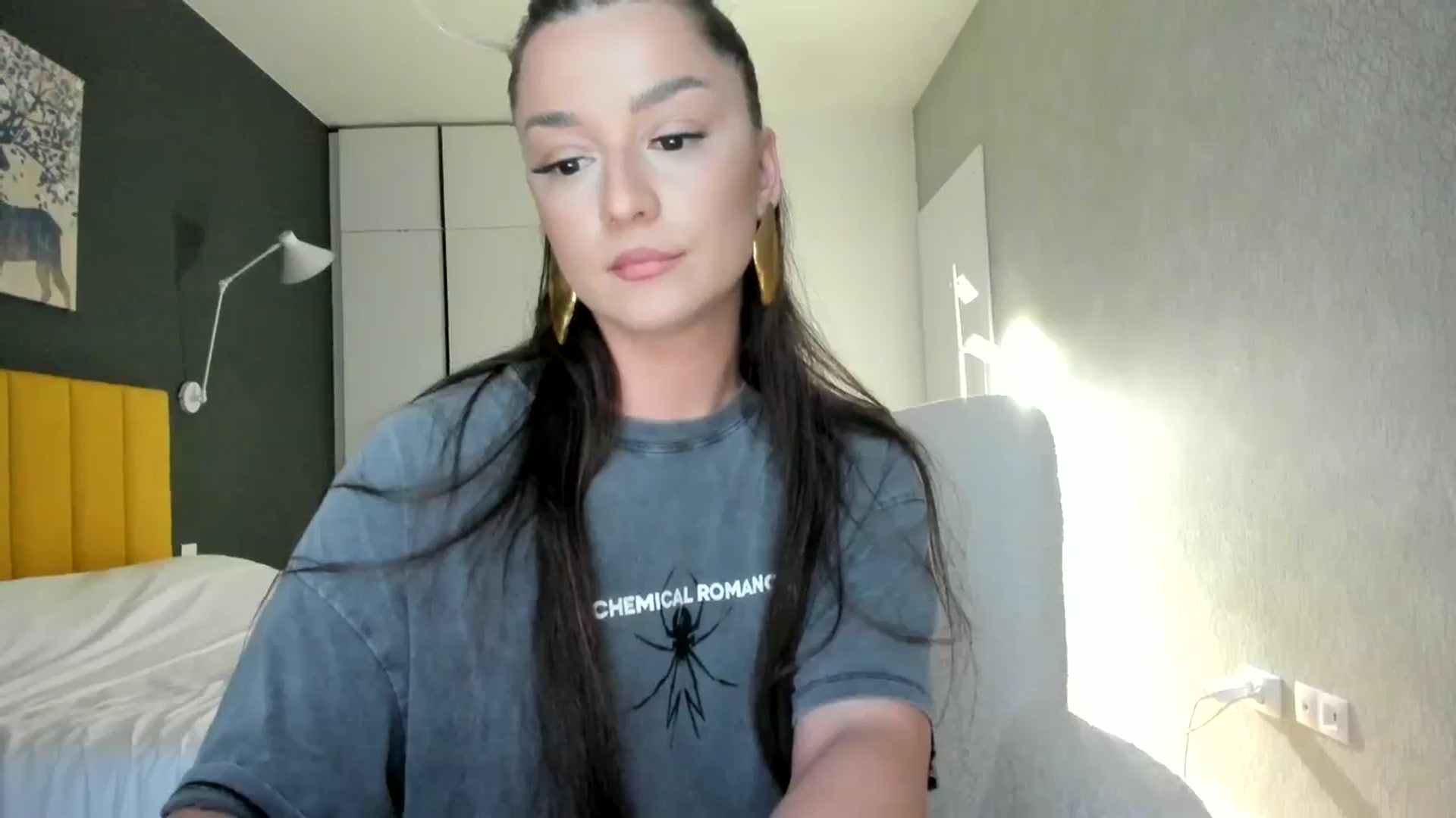 Gallery image thumbnail from Eve___'s myfreecams stream on, 04/06/2024, 16:28 image 19 of 20