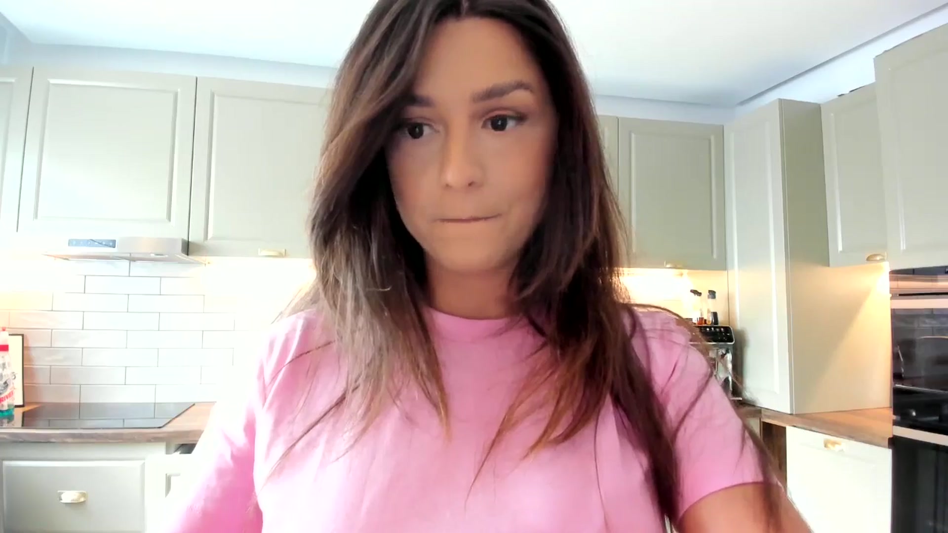 Gallery image thumbnail from Eve___'s myfreecams stream on, 04/26/2024, 14:19 image 8 of 20