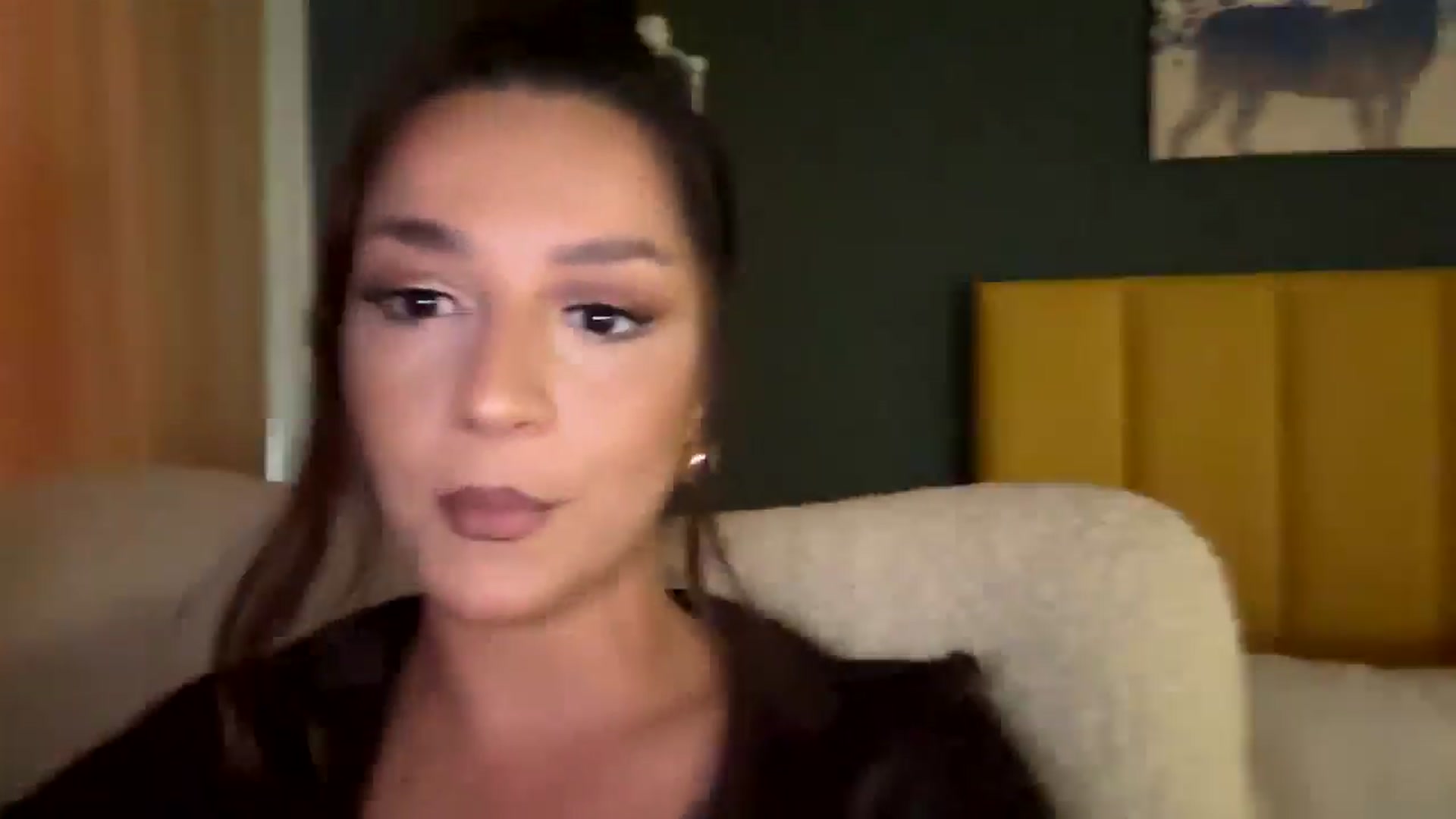 Gallery image thumbnail from Eve___'s myfreecams stream on, 04/27/2024, 14:20 image 19 of 20