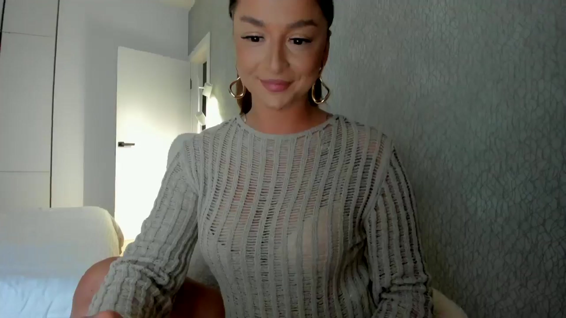 Gallery image thumbnail from Eve___'s myfreecams stream on, 05/09/2024, 13:13 image 5 of 20